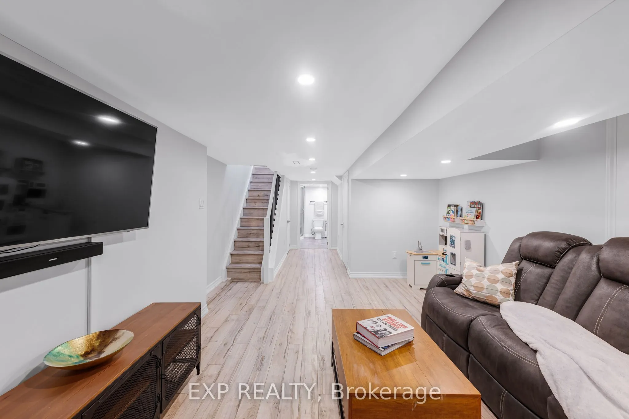 298 Gainsborough Road
