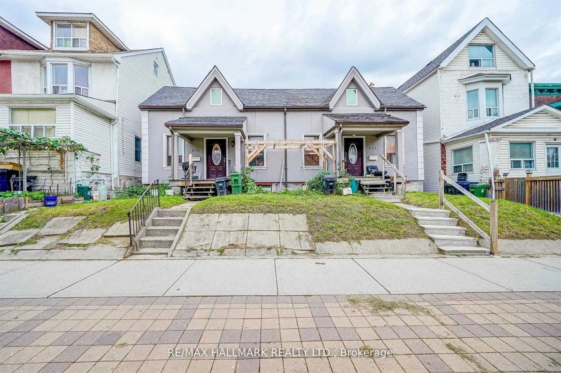 822 Gerrard Street E, #2