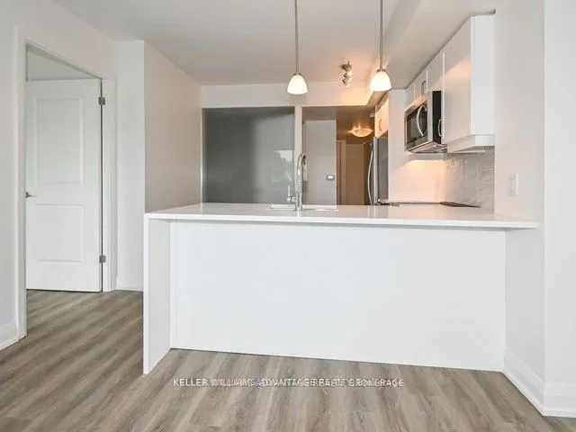 1400 Kingston Road, #208