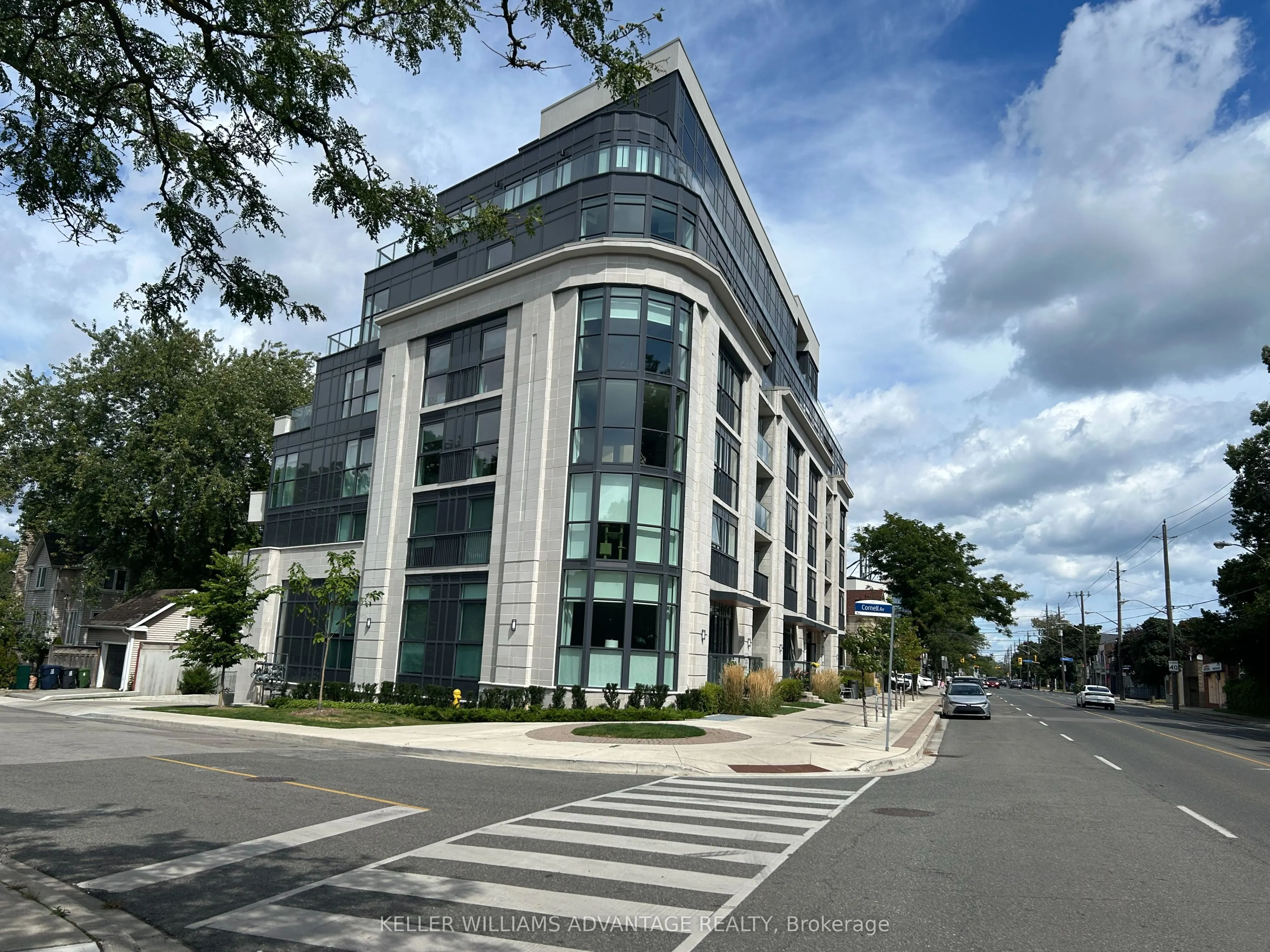 1400 Kingston Road, #208