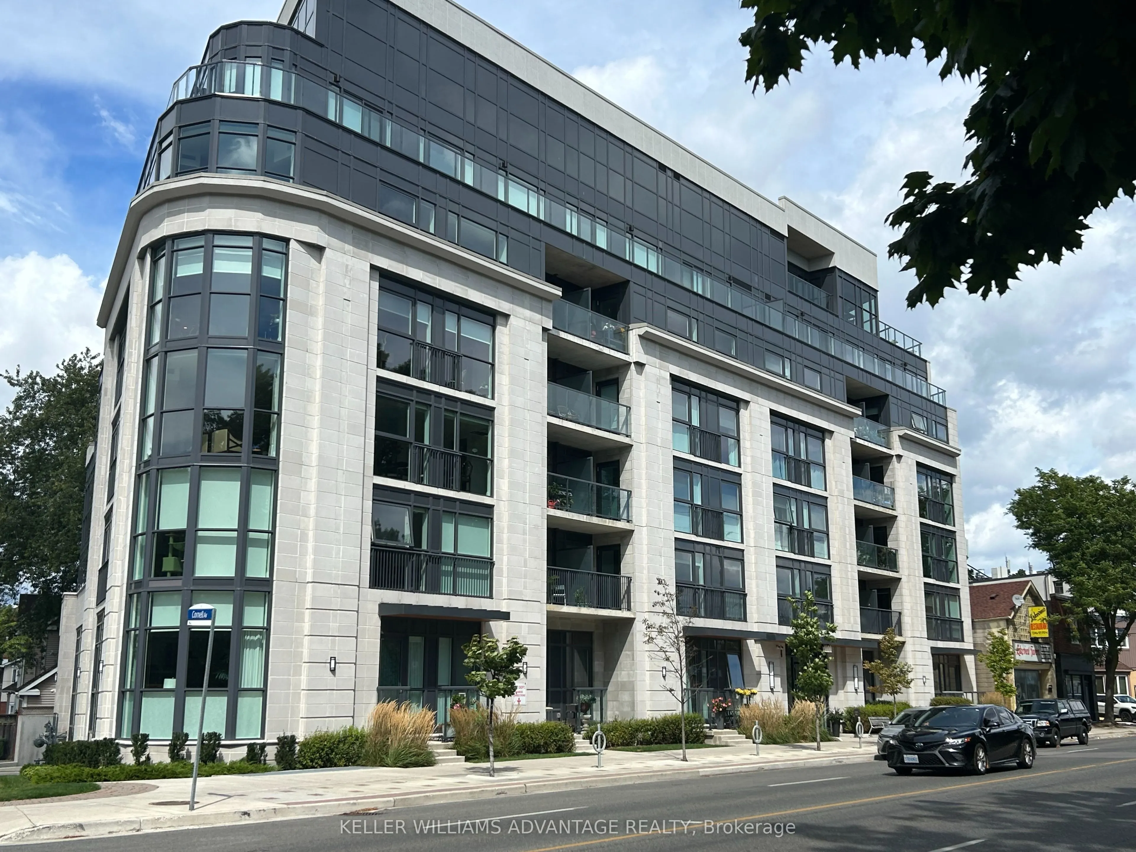 1400 Kingston Road, #208