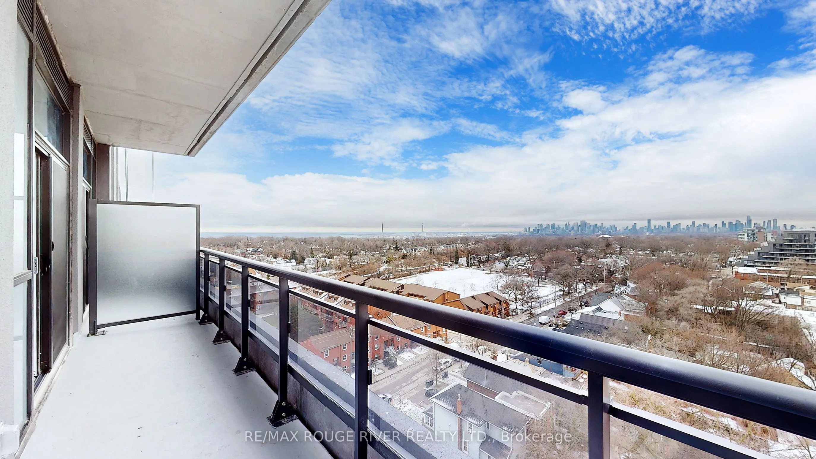 286 MAIN Street, #1117