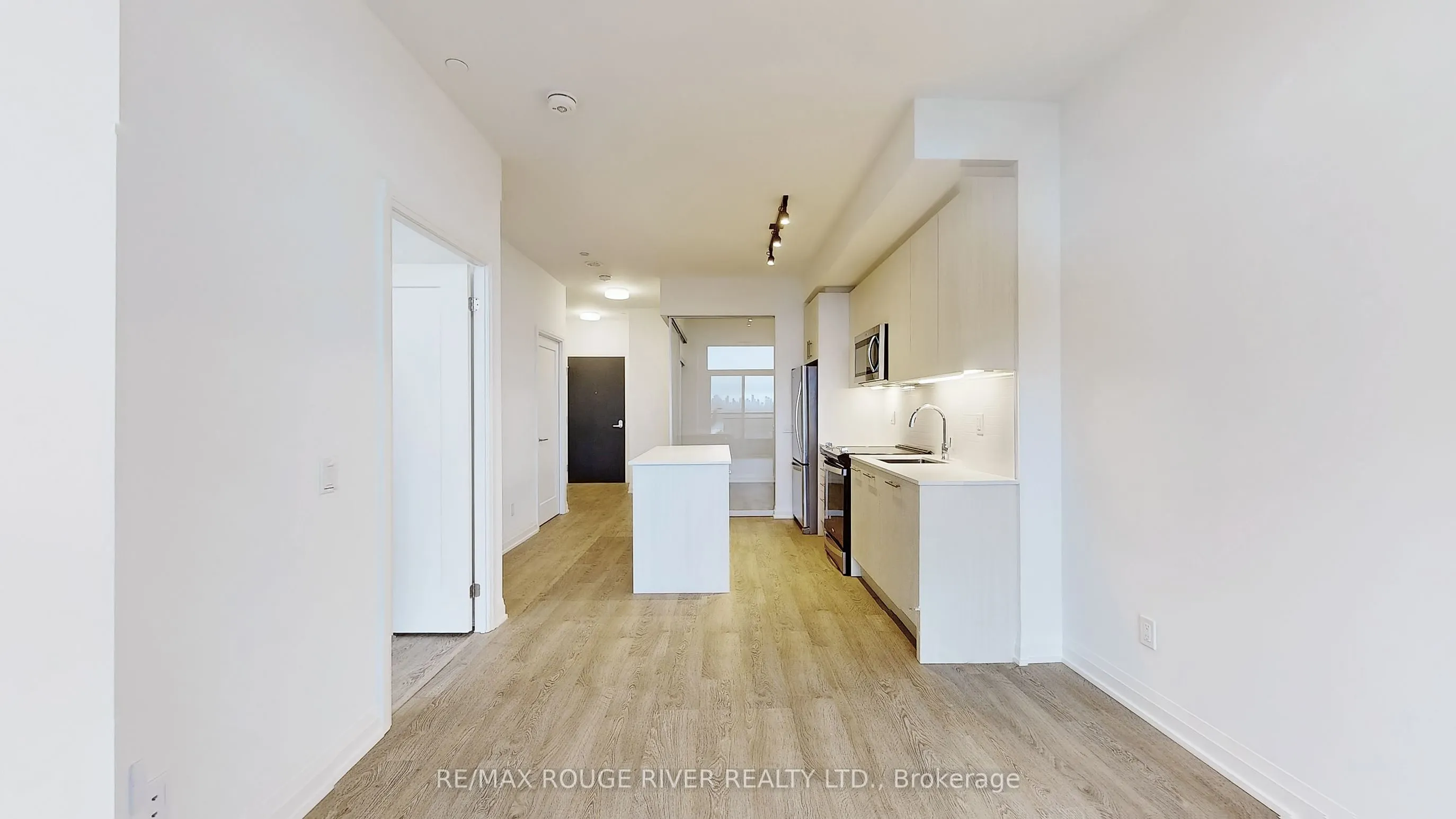 286 MAIN Street, #1117