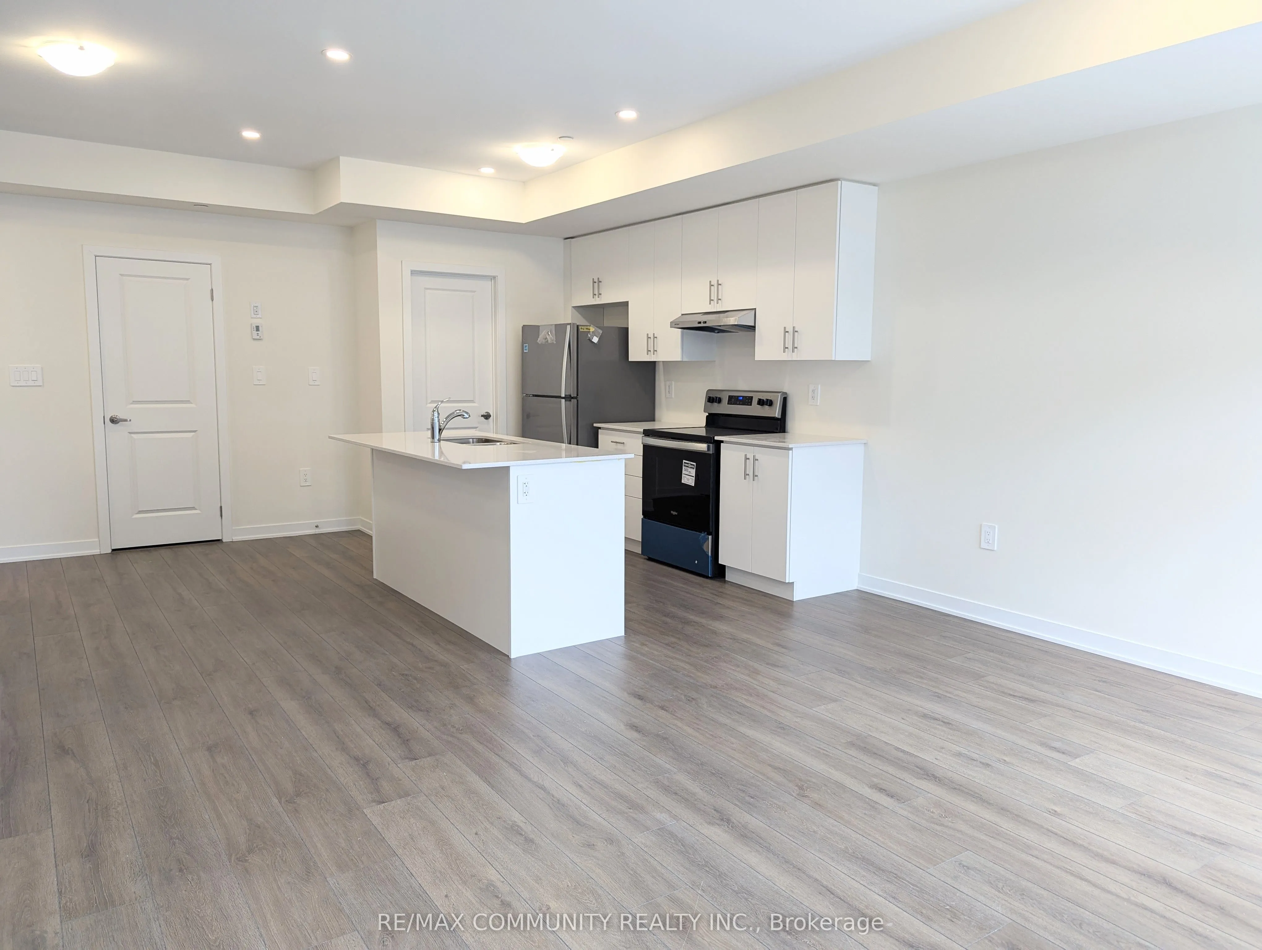 755 Omega Drive N, #312