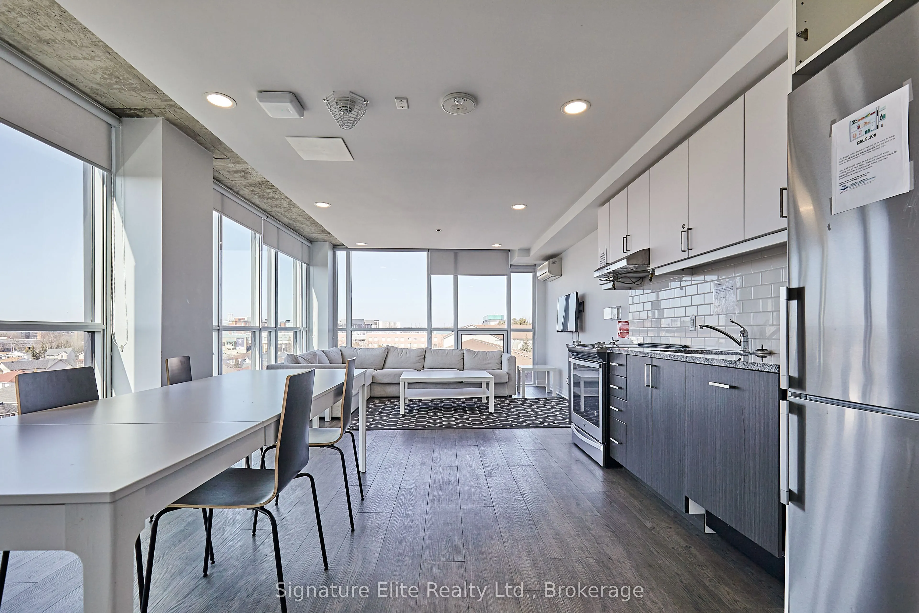 1900 Simcoe Street N, #539