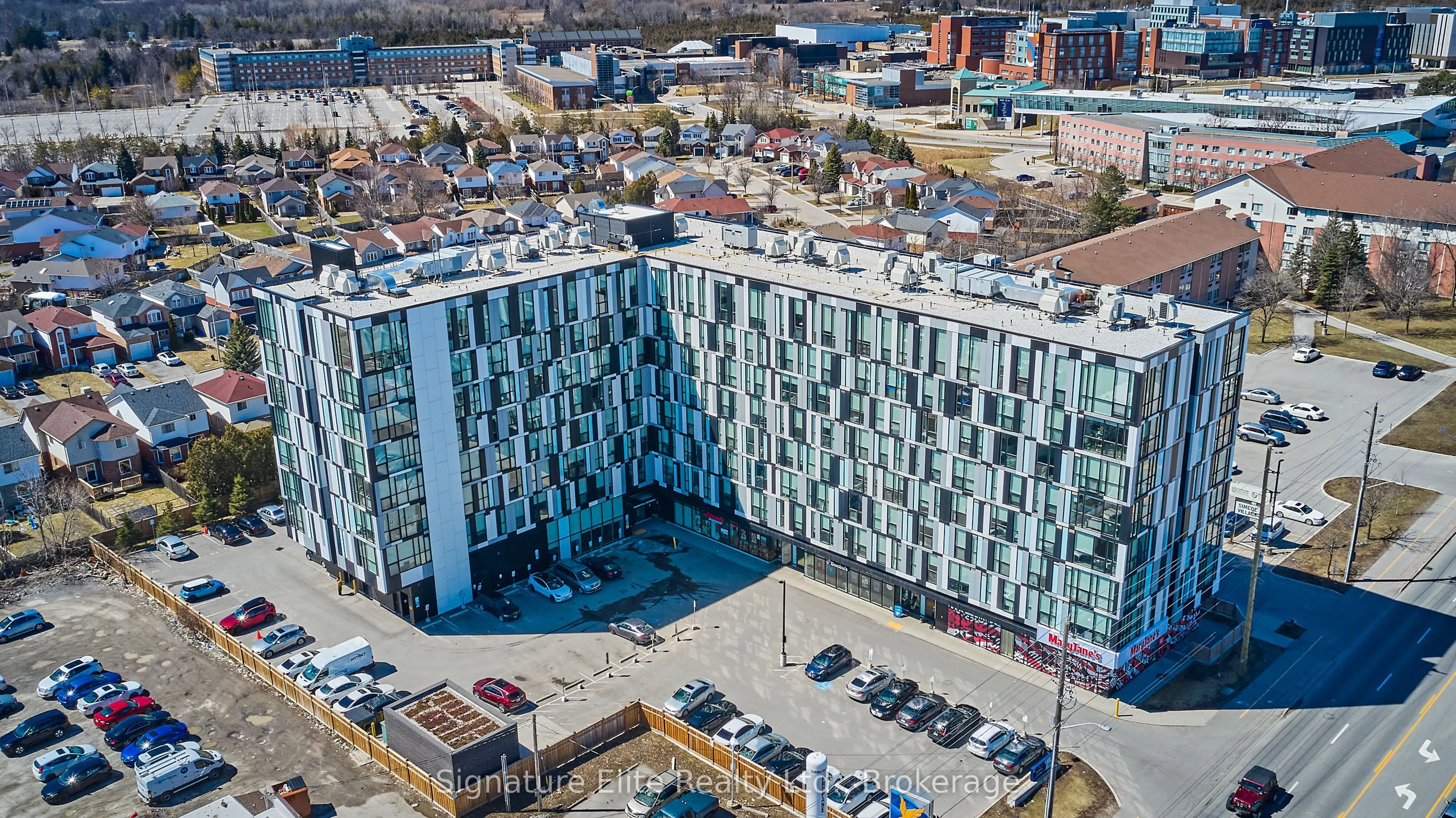 1900 Simcoe Street N, #539