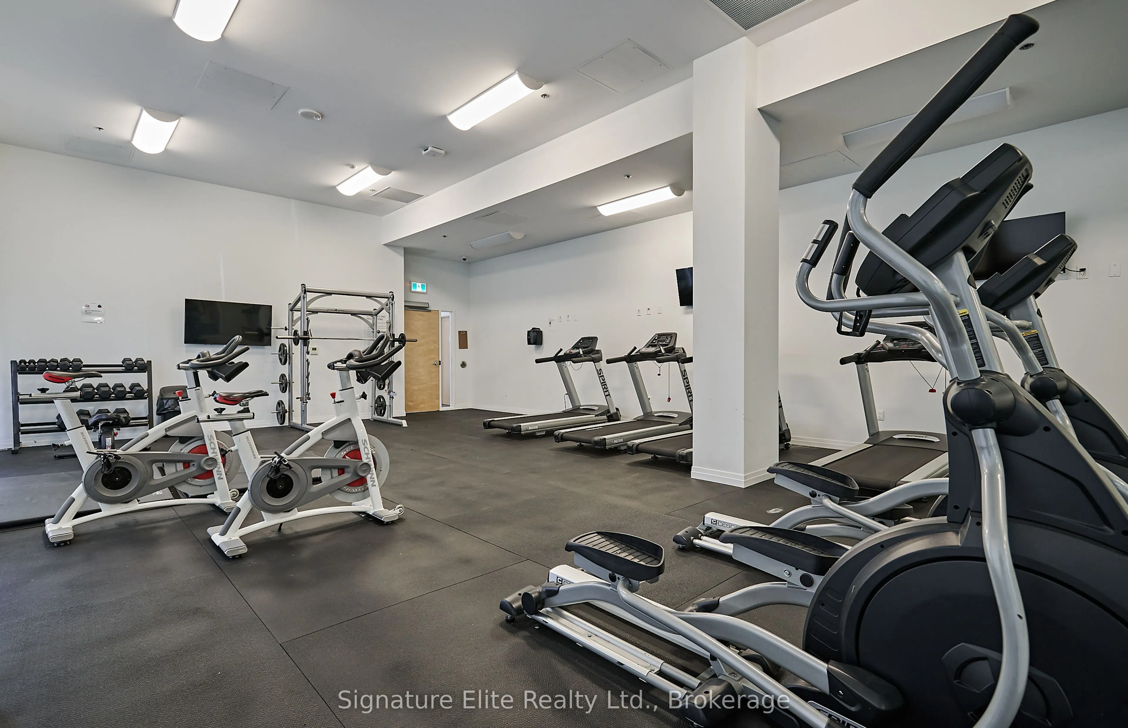 1900 Simcoe Street N, #539