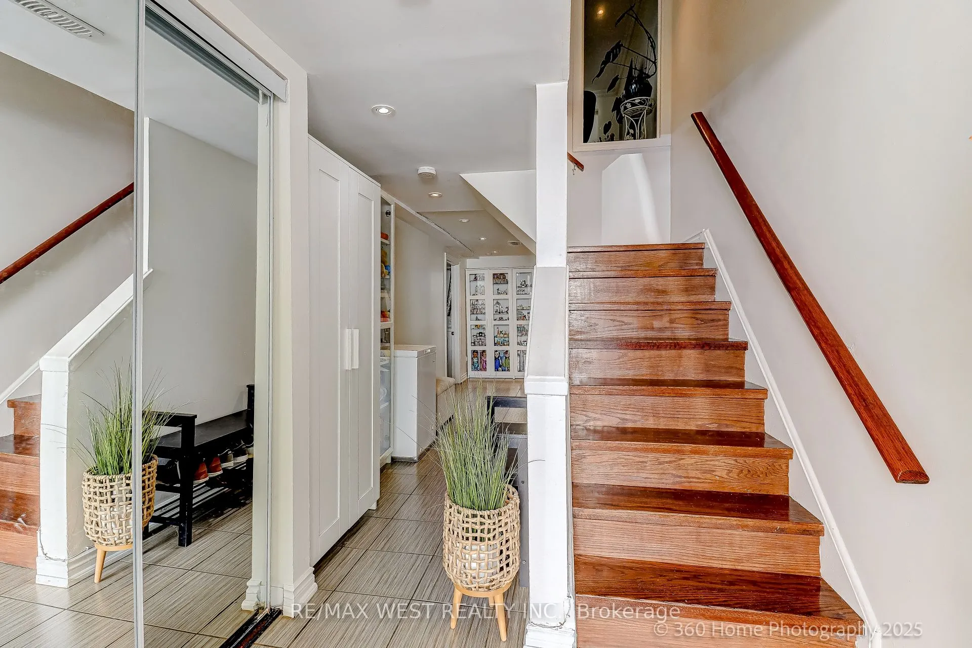 21 Trailridge Crescent, #10