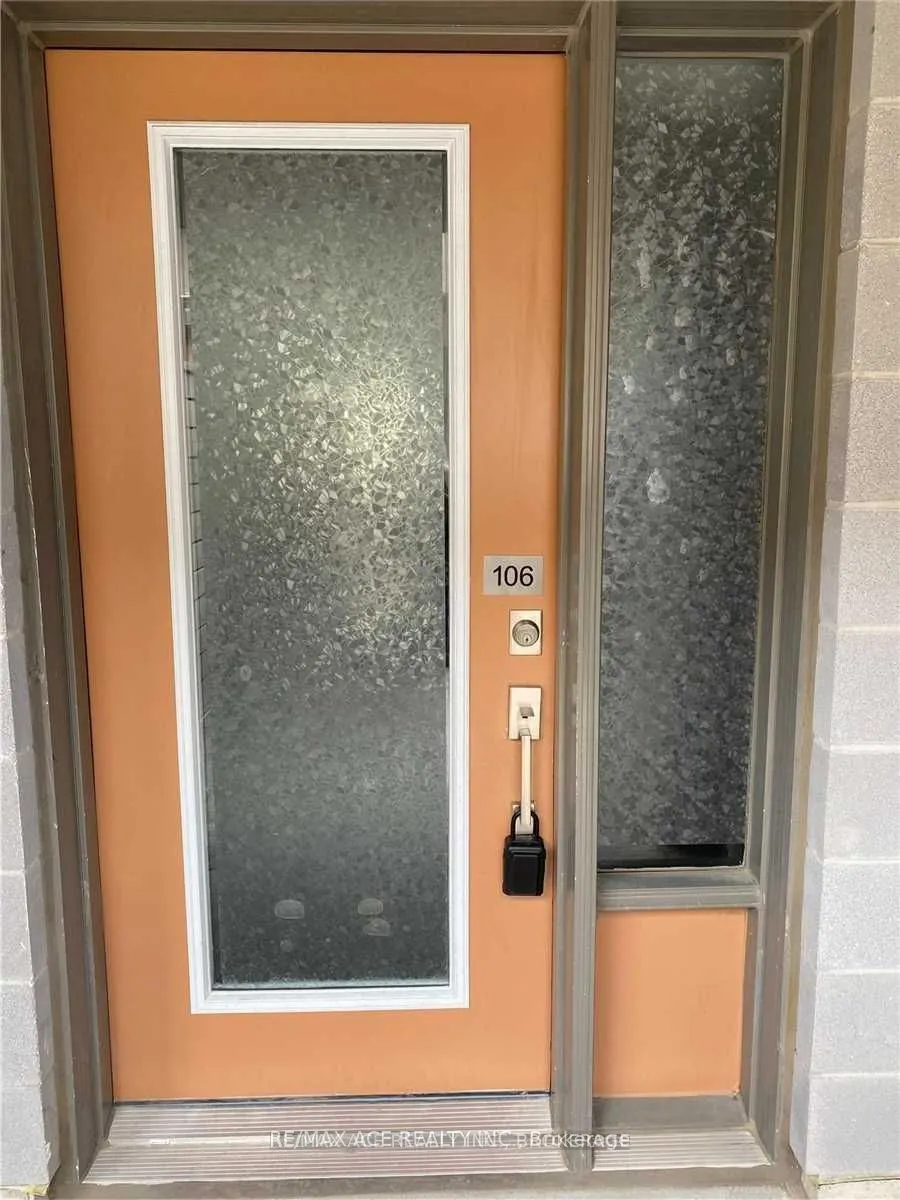80 Orchid Place, #106