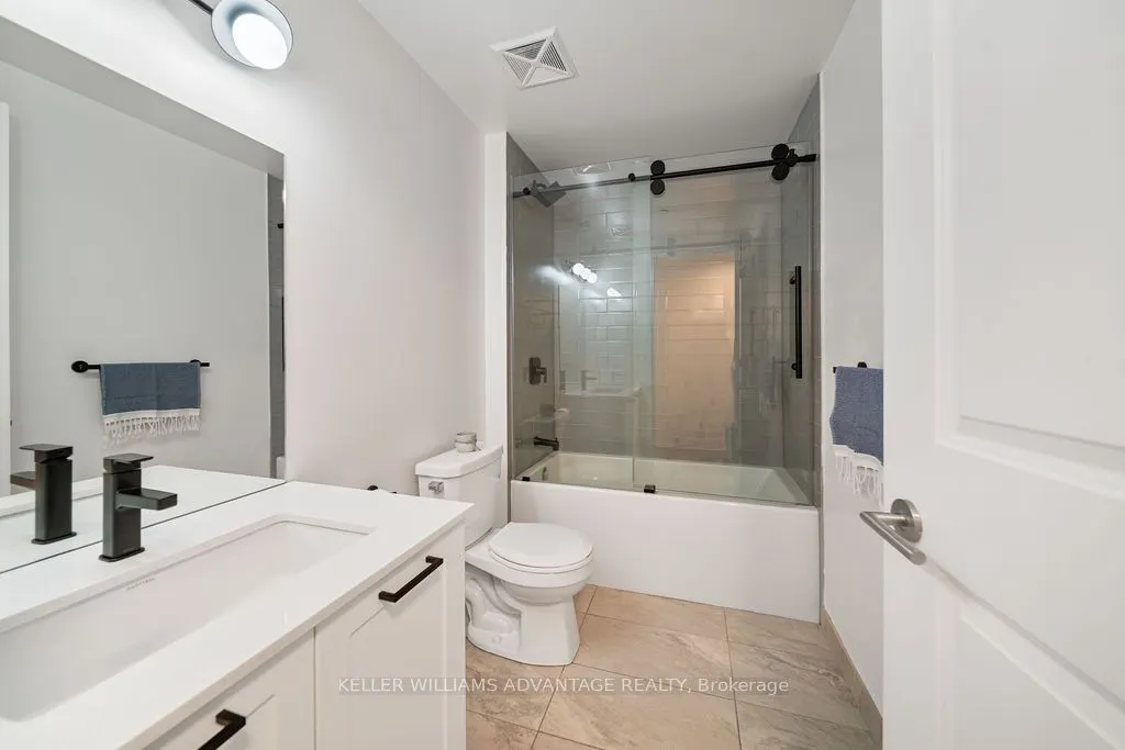 1630 Queen Street E, #421