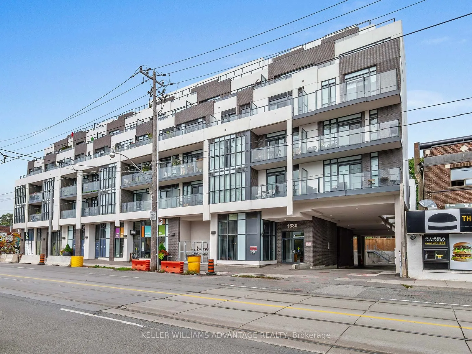 1630 Queen Street E, #421