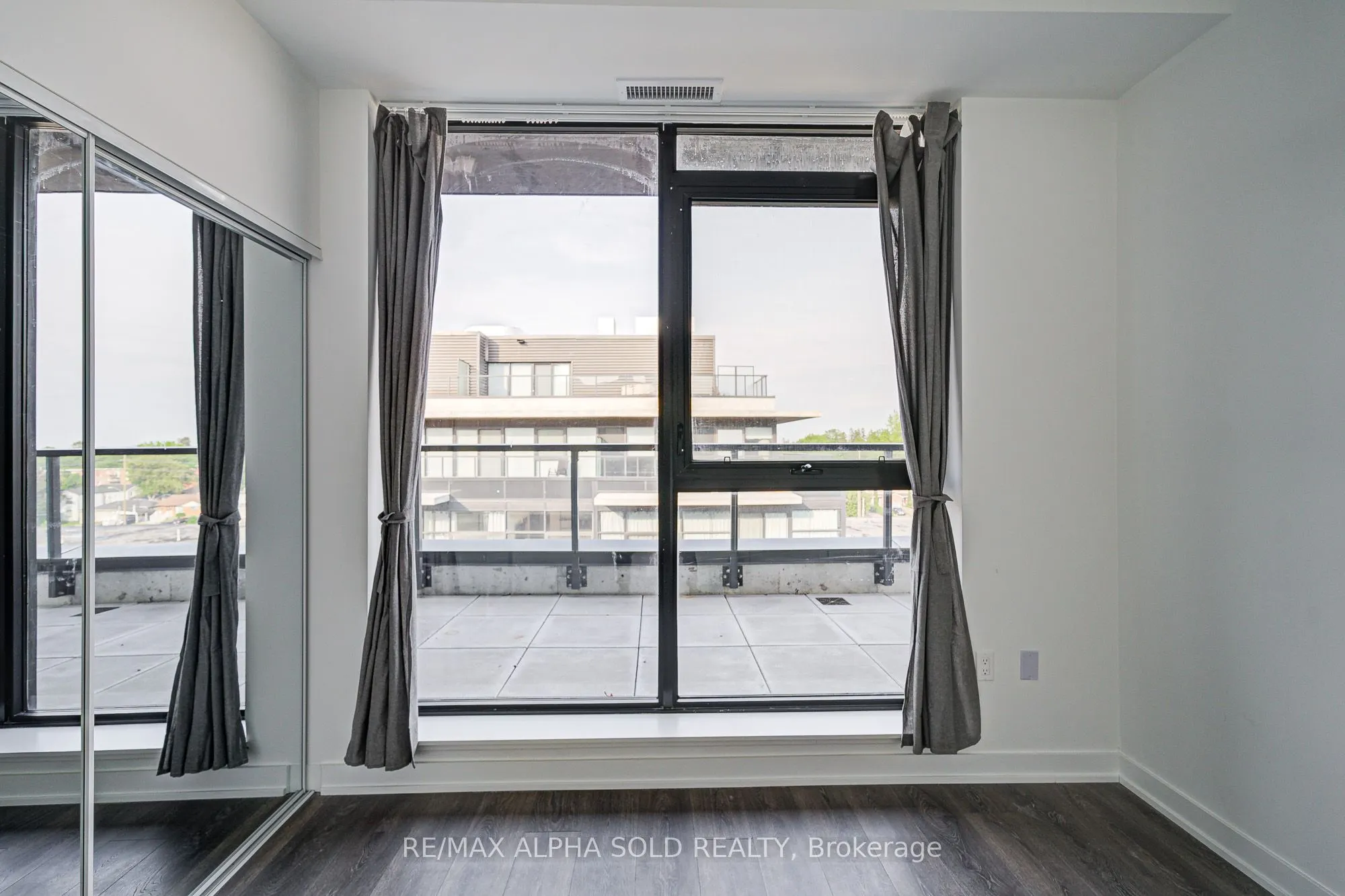 1608 Charles Street, #PH529