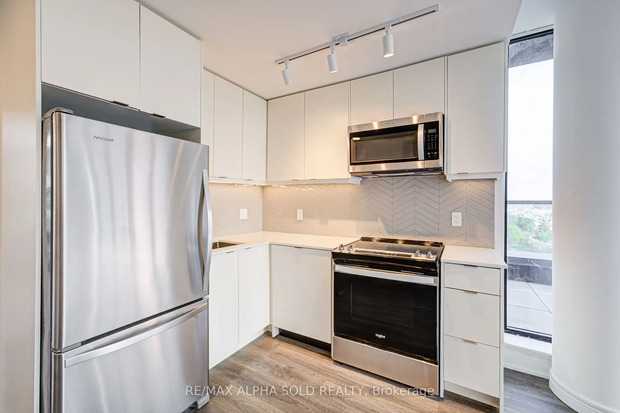 1608 Charles Street, #PH529