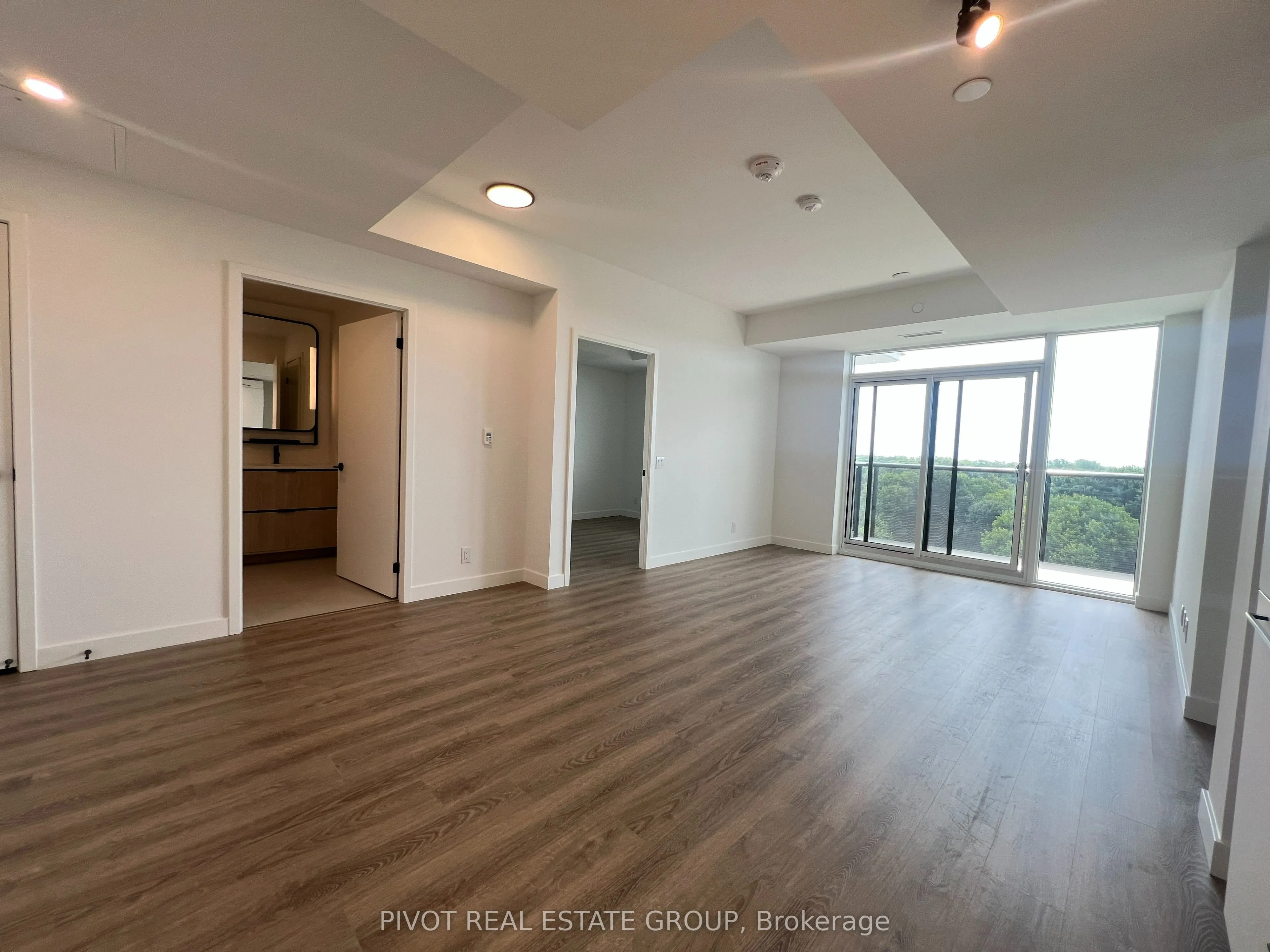 1050 Eastern Avenue, #609