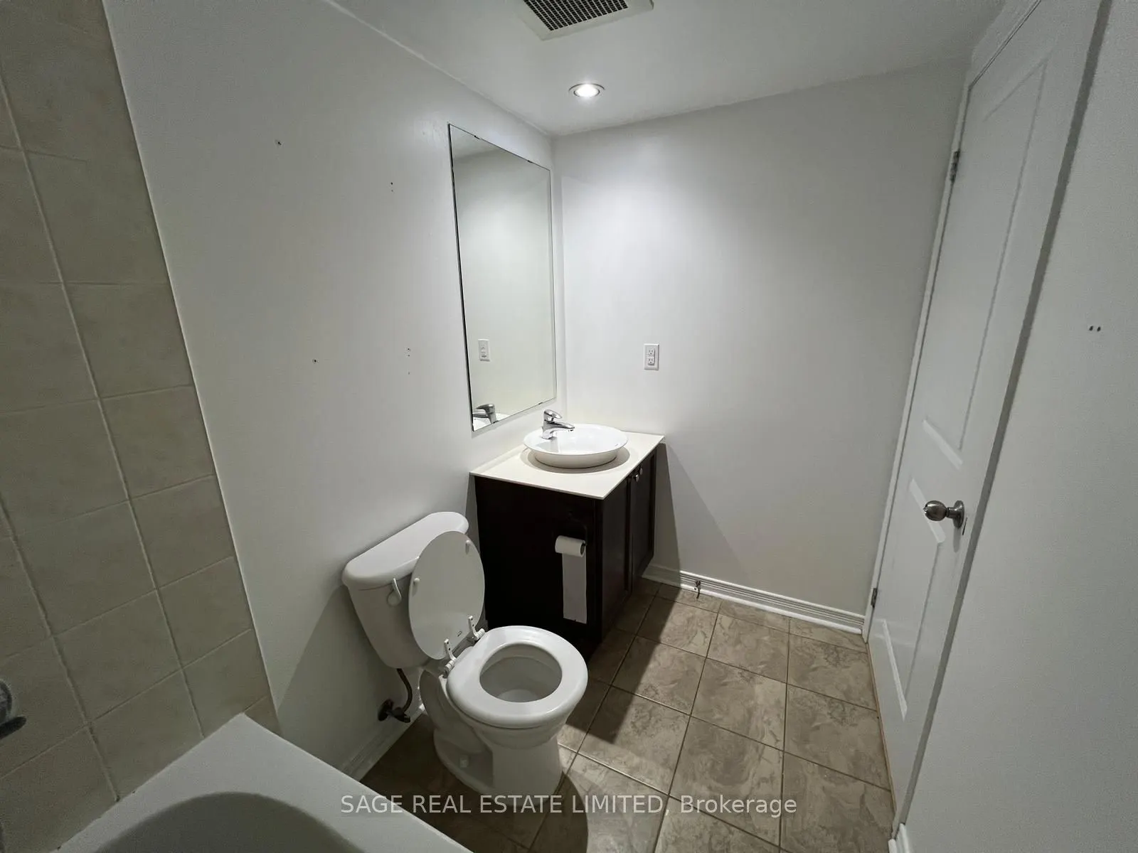 23 Frances Loring Lane, #7