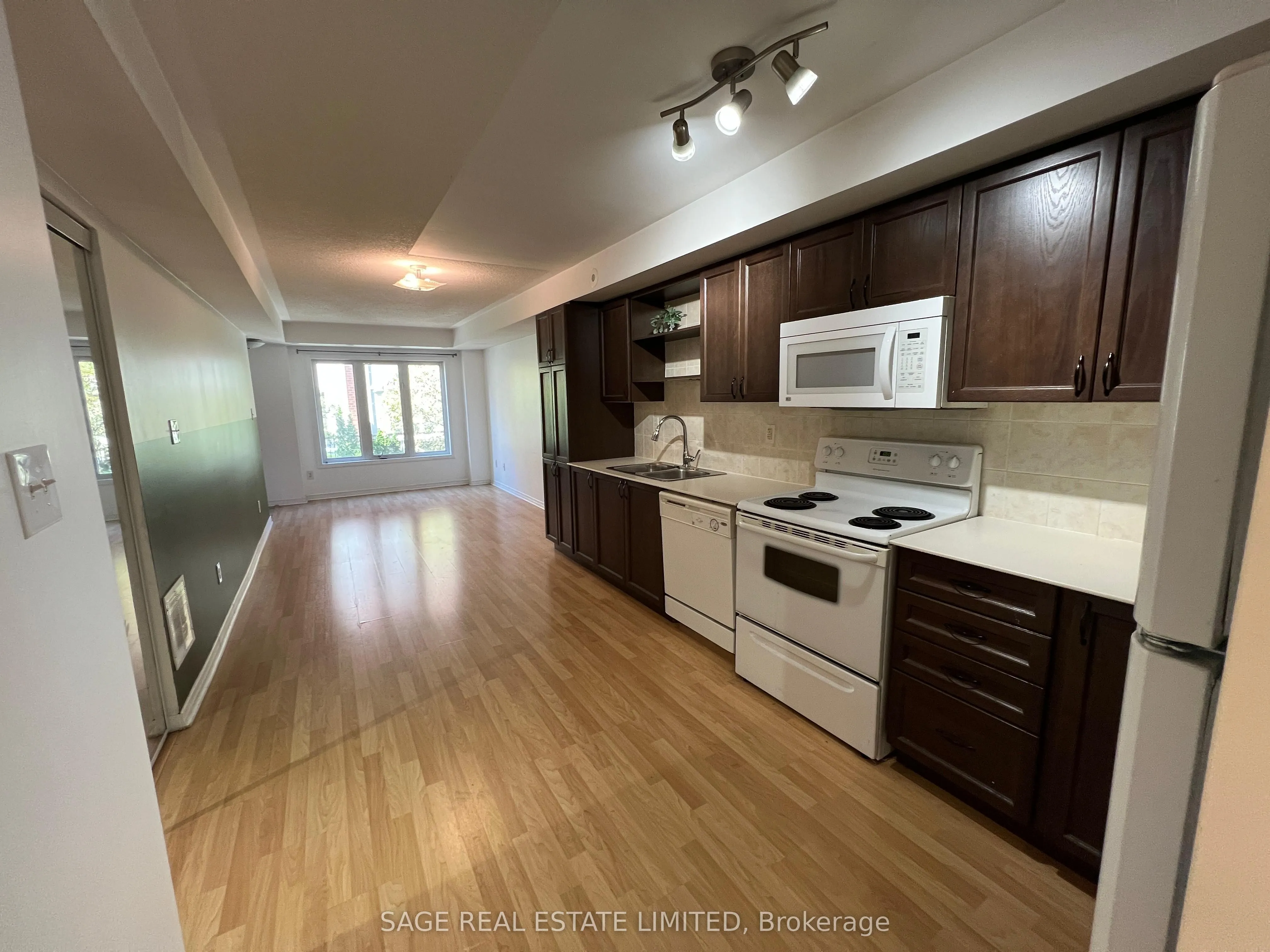 23 Frances Loring Lane, #7