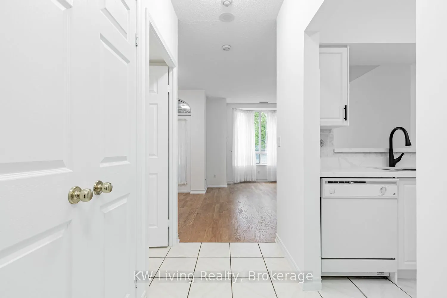 5039 Finch Avenue E, #TH02