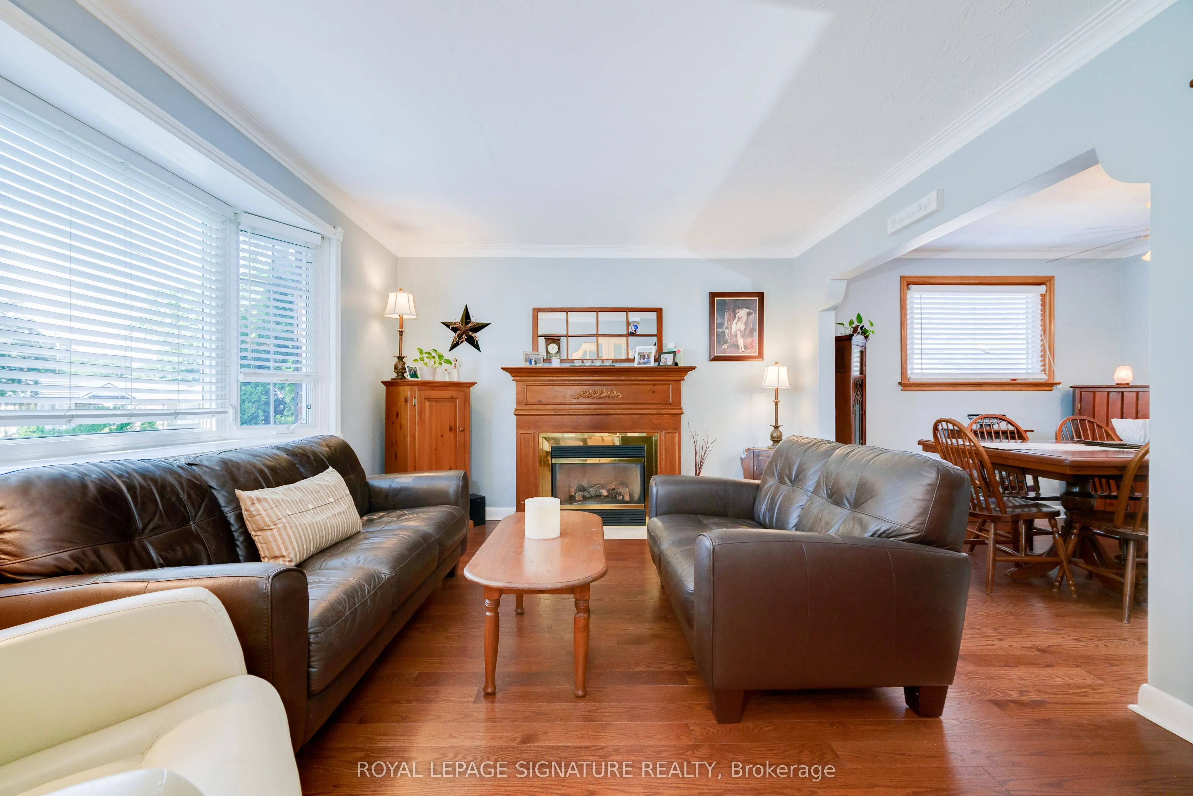 22 Bardwell Crescent