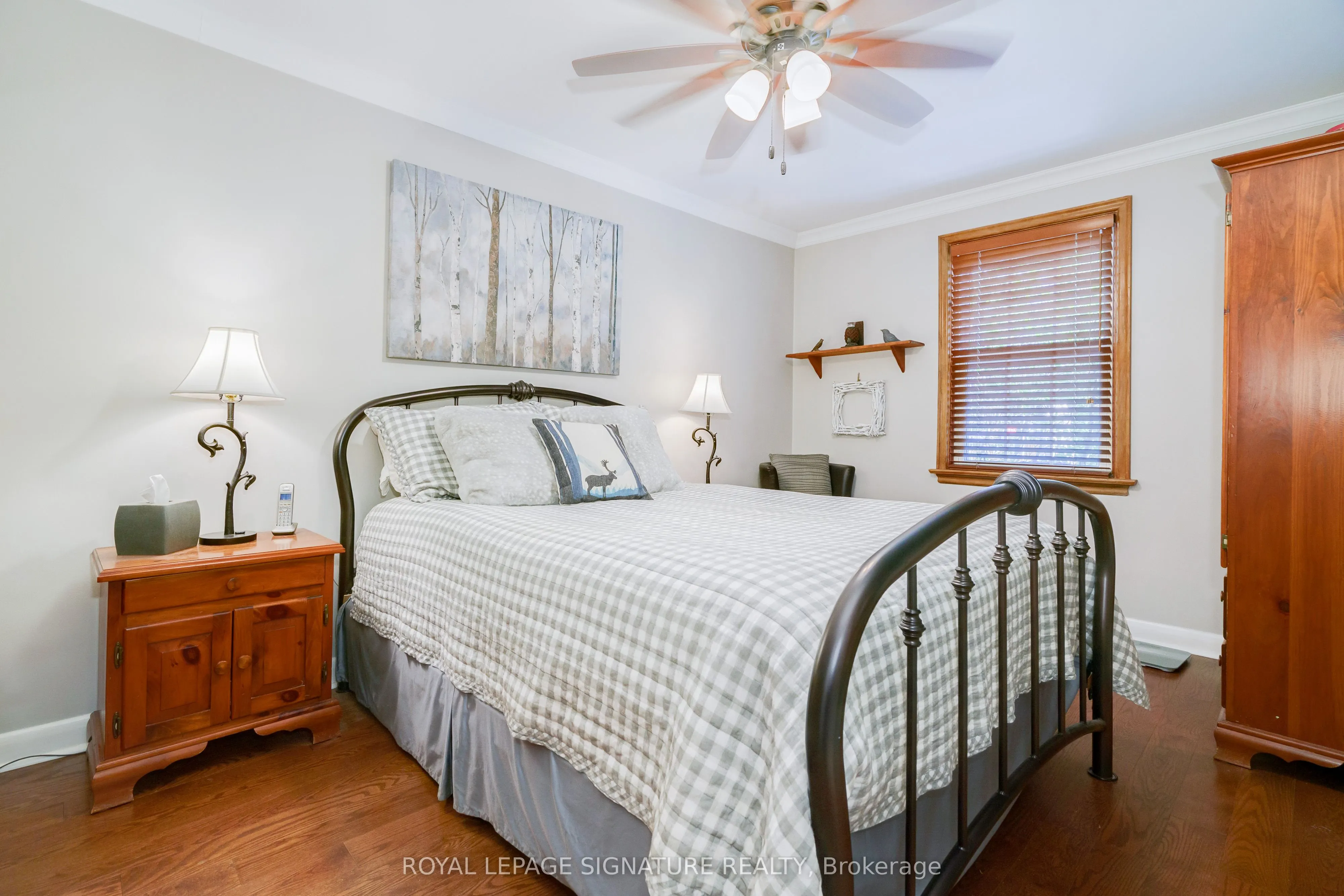 22 Bardwell Crescent