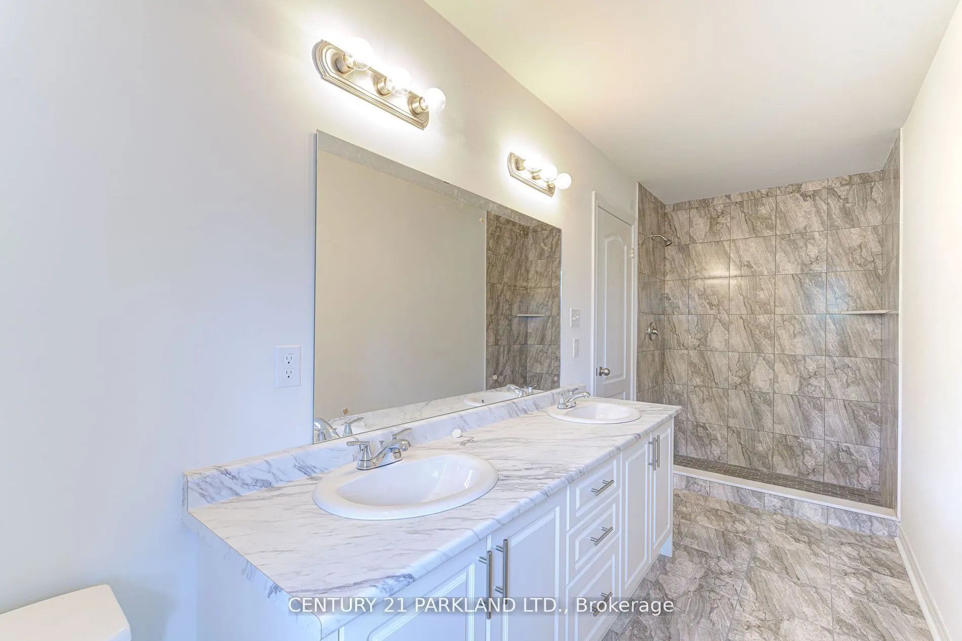 1741 Fairport Road, #POTL #1