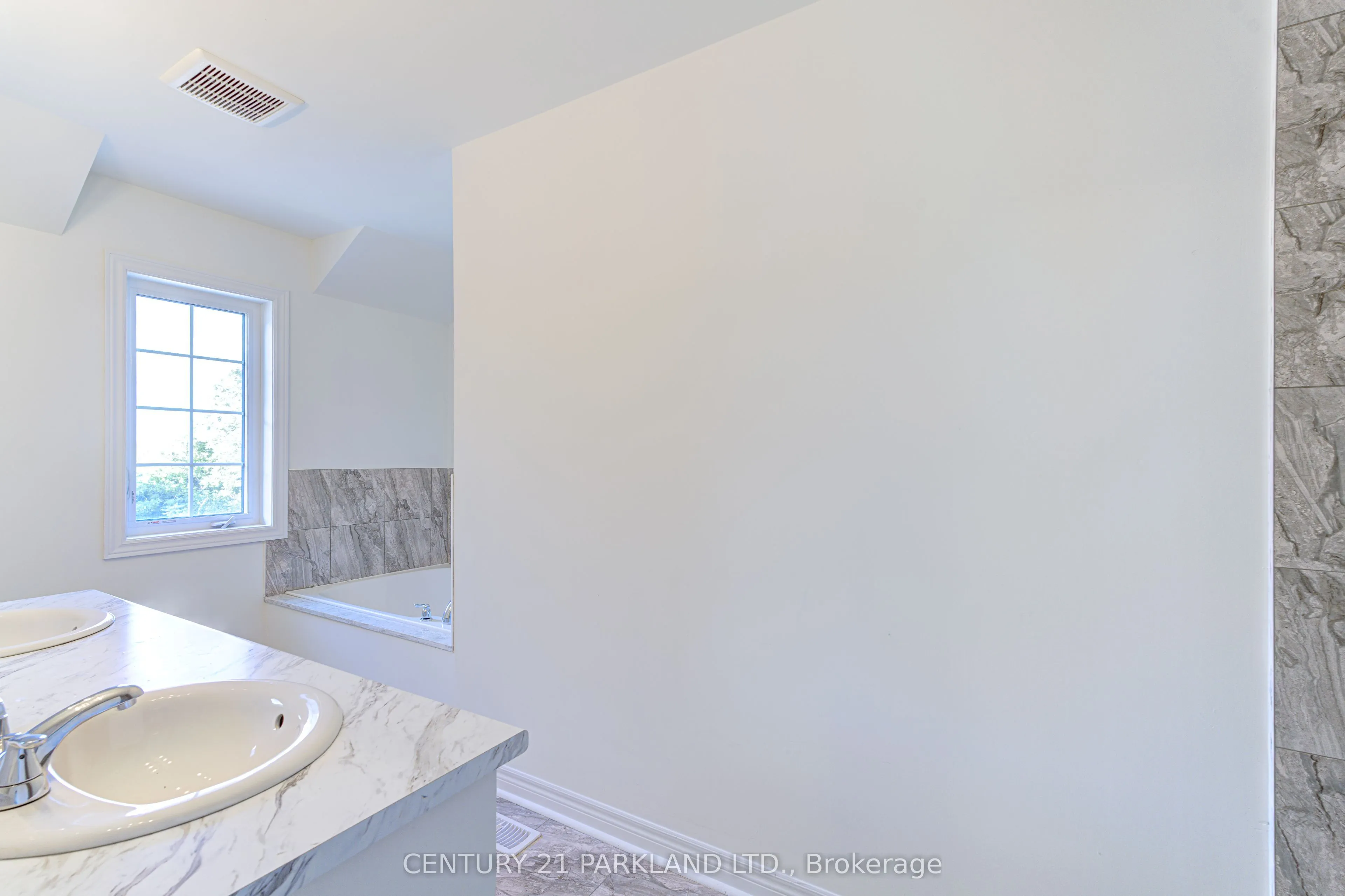 1741 Fairport Road, #POTL #4