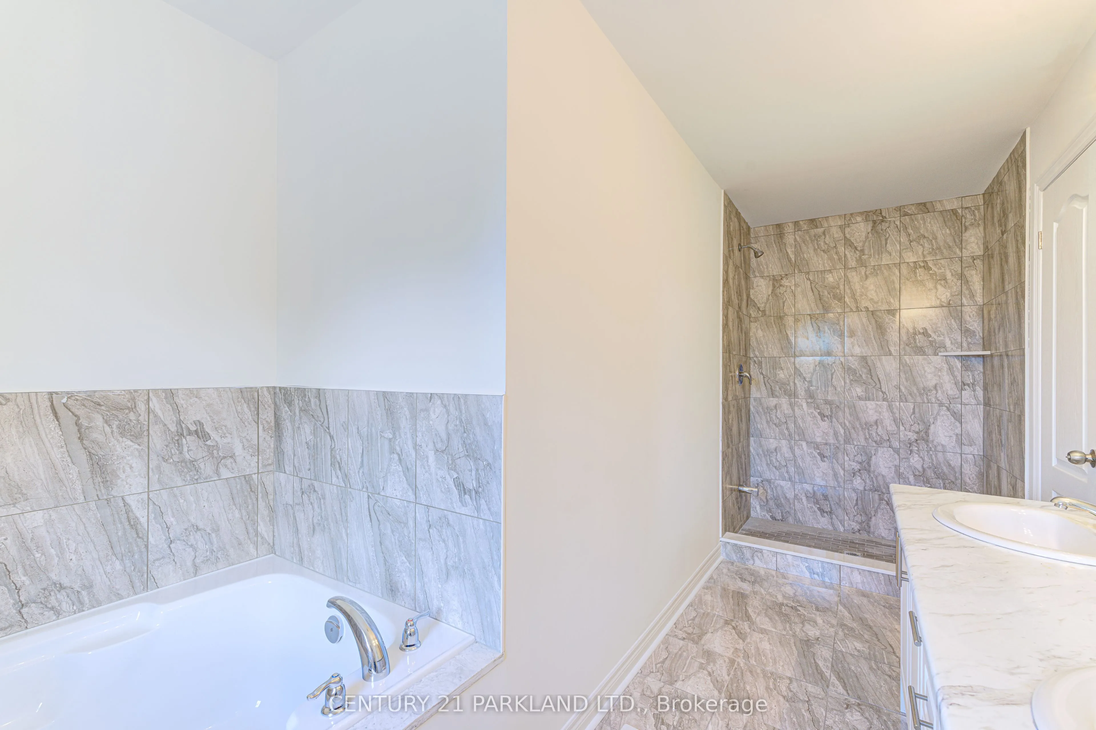 1741 Fairport Road, #POTL #4