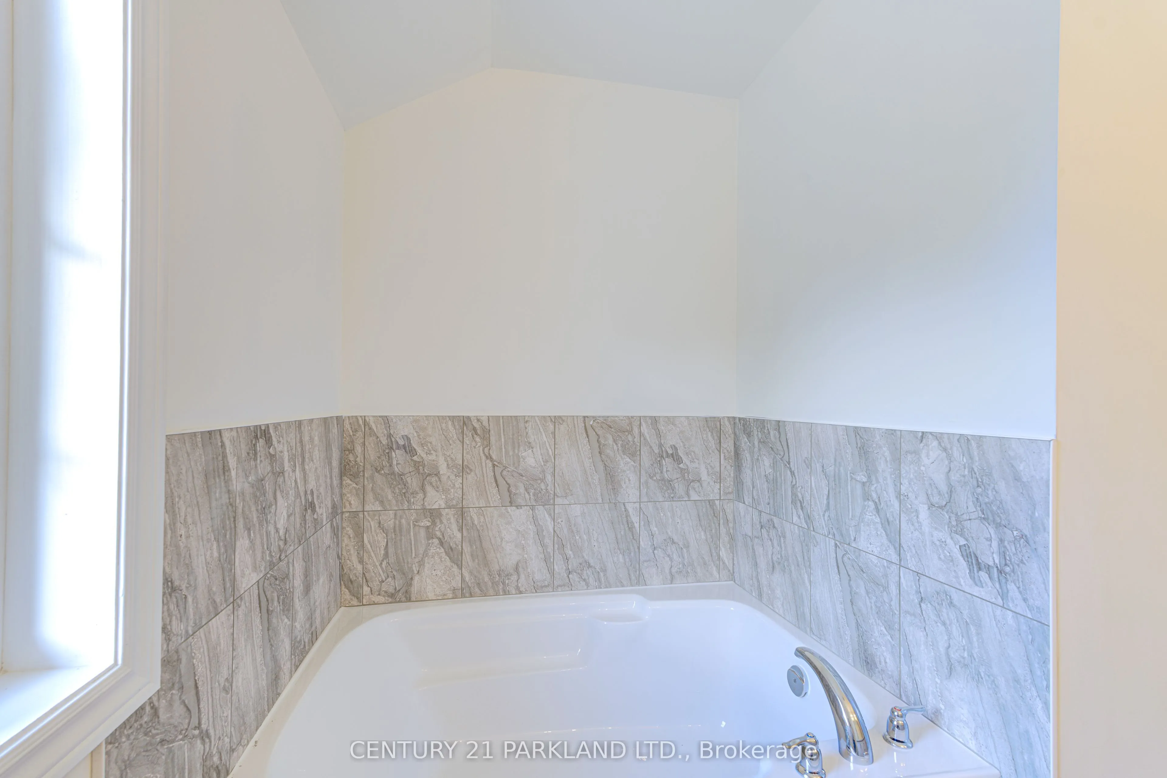 1741 Fairport Road, #POTL #4