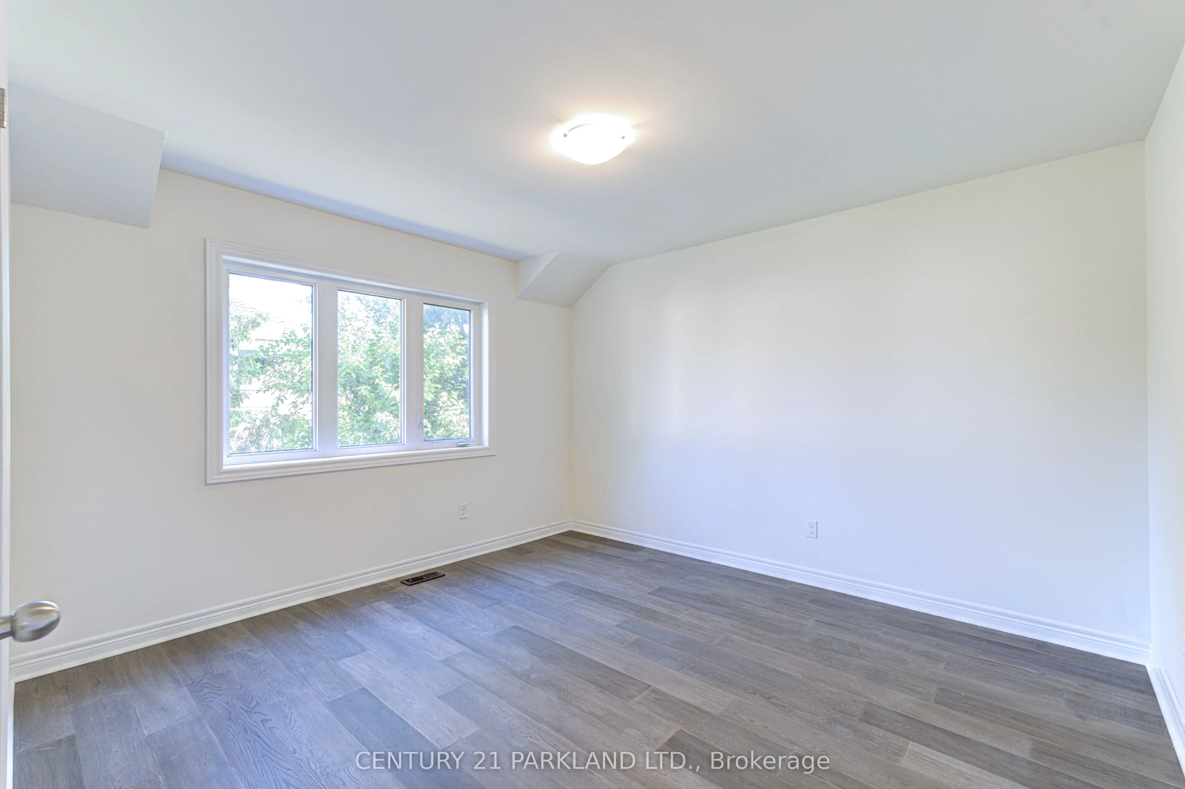 1741 Fairport Road, #POTL #4