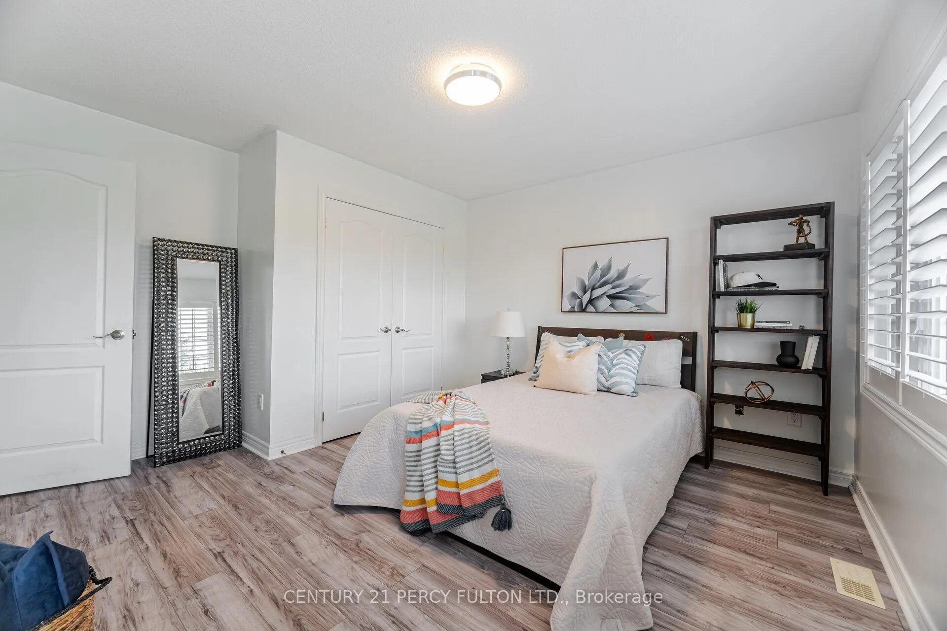 14 Snowling Drive