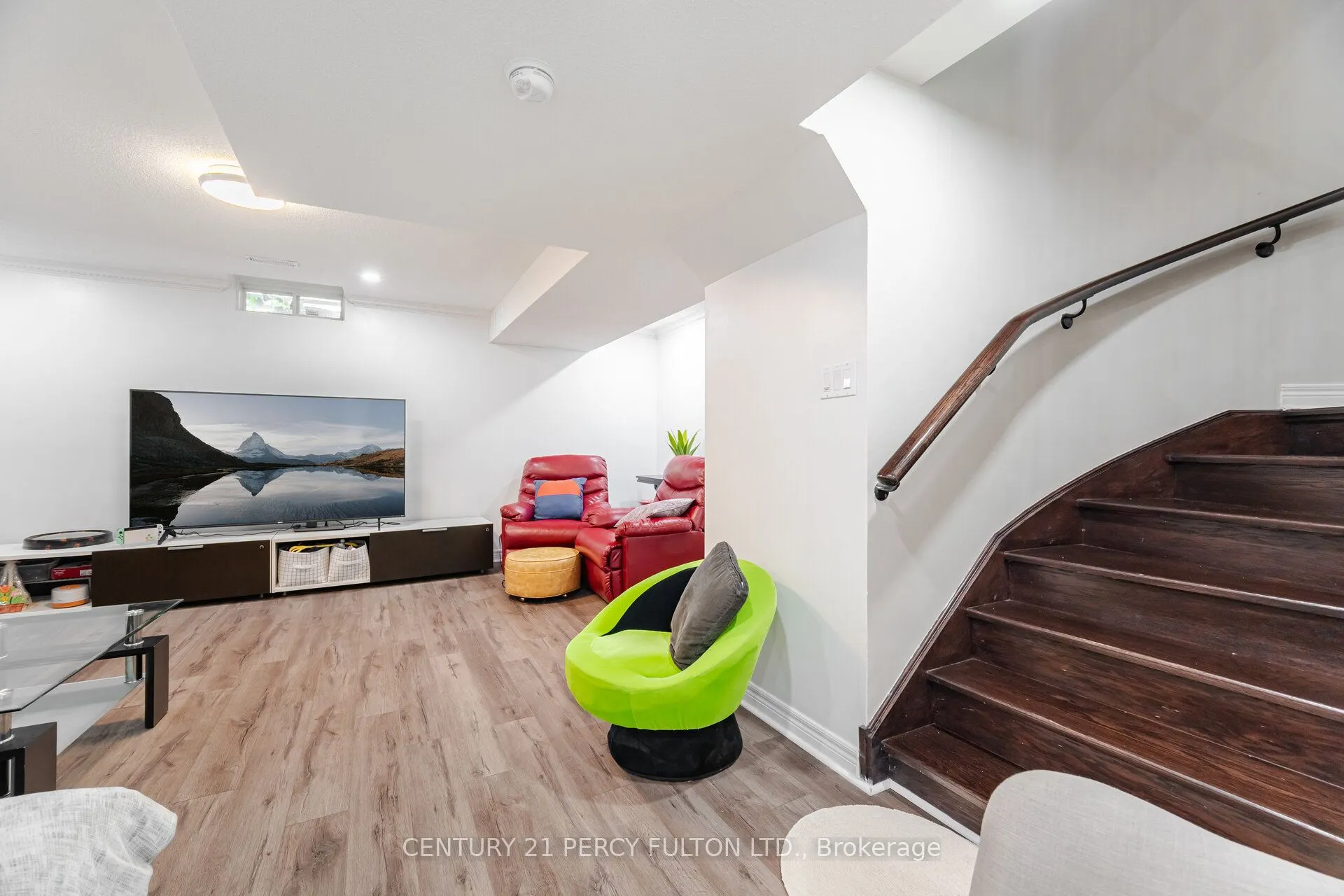 14 Snowling Drive