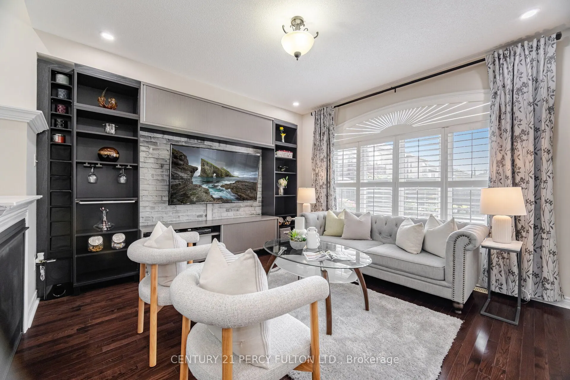 14 Snowling Drive