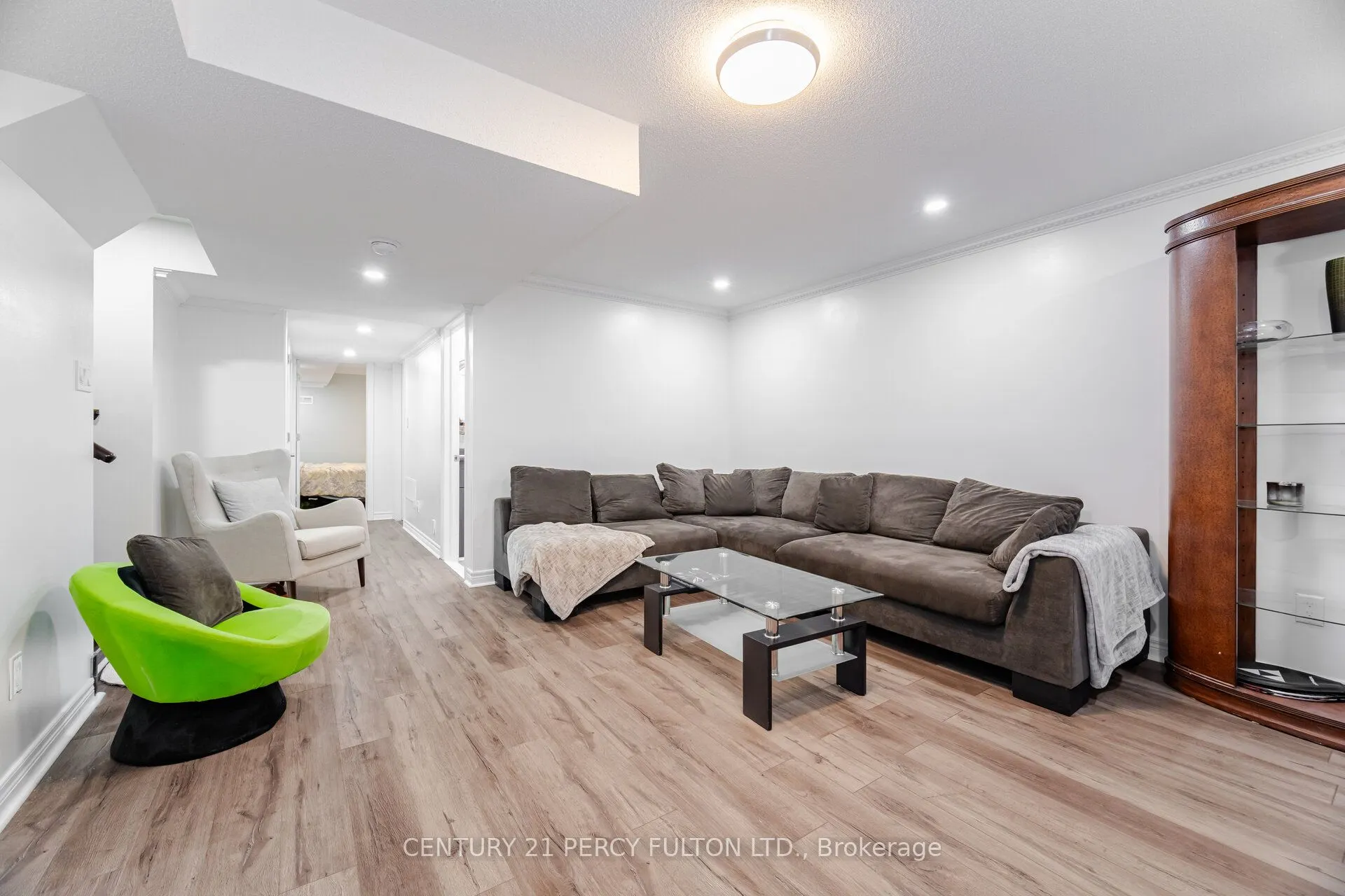 14 Snowling Drive