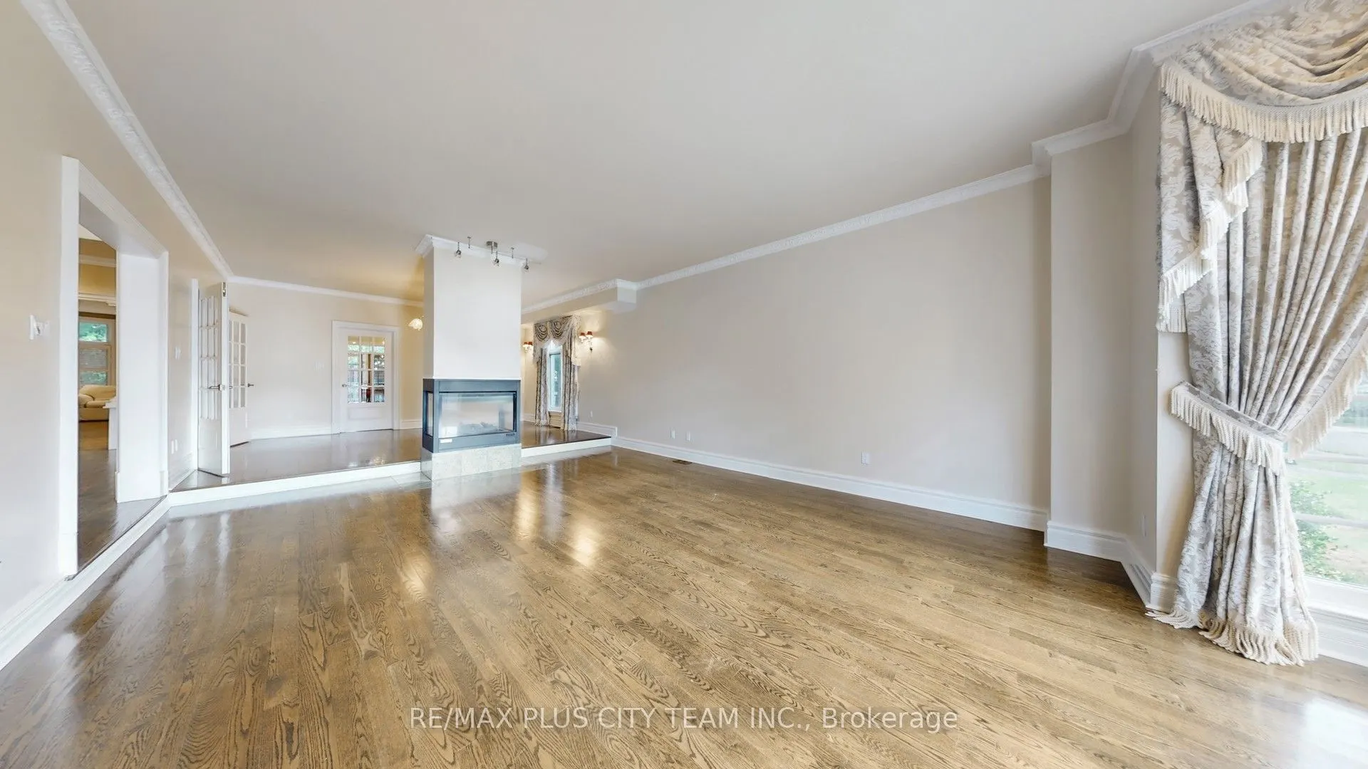 67 Agincourt Drive