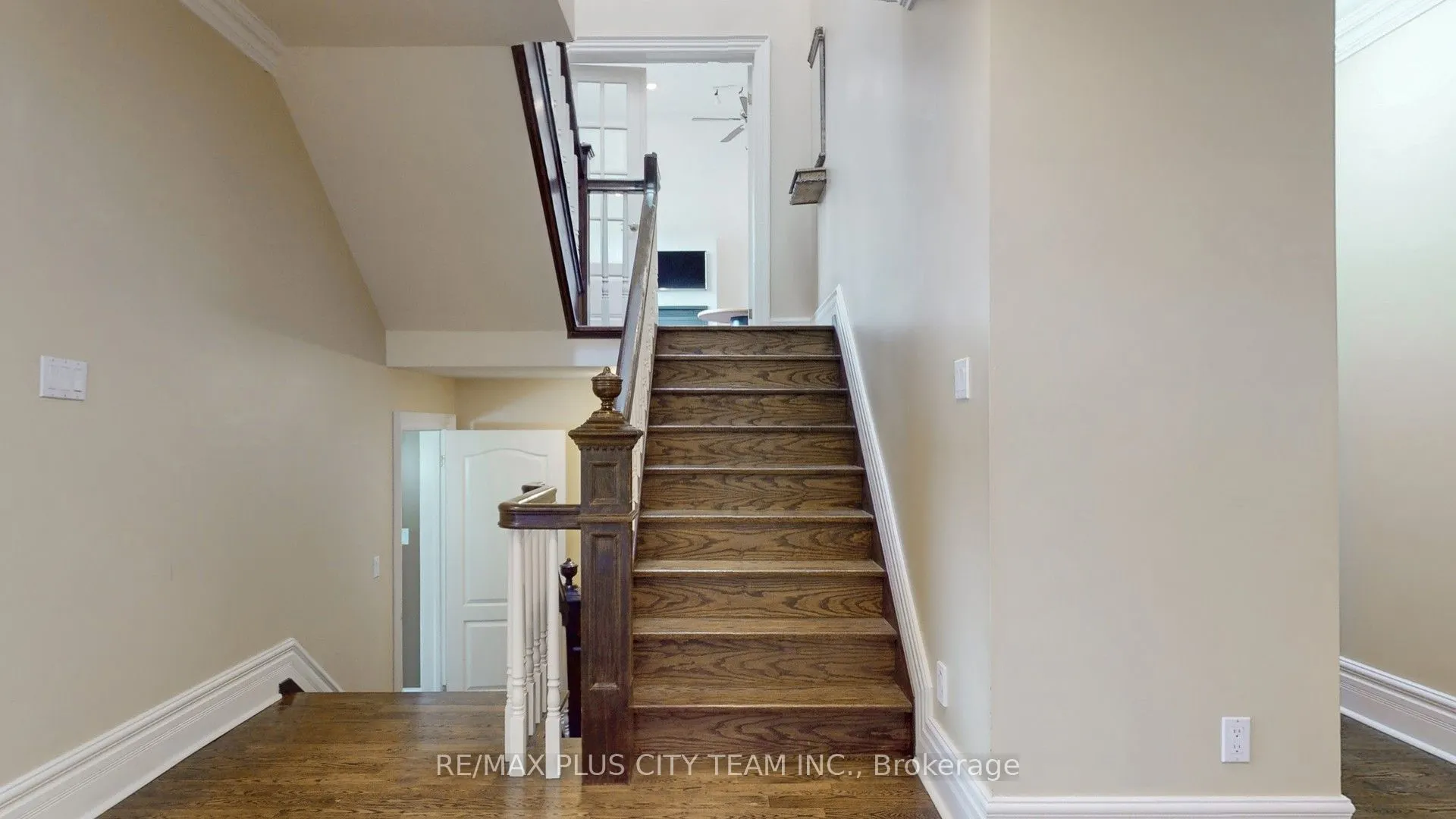 67 Agincourt Drive