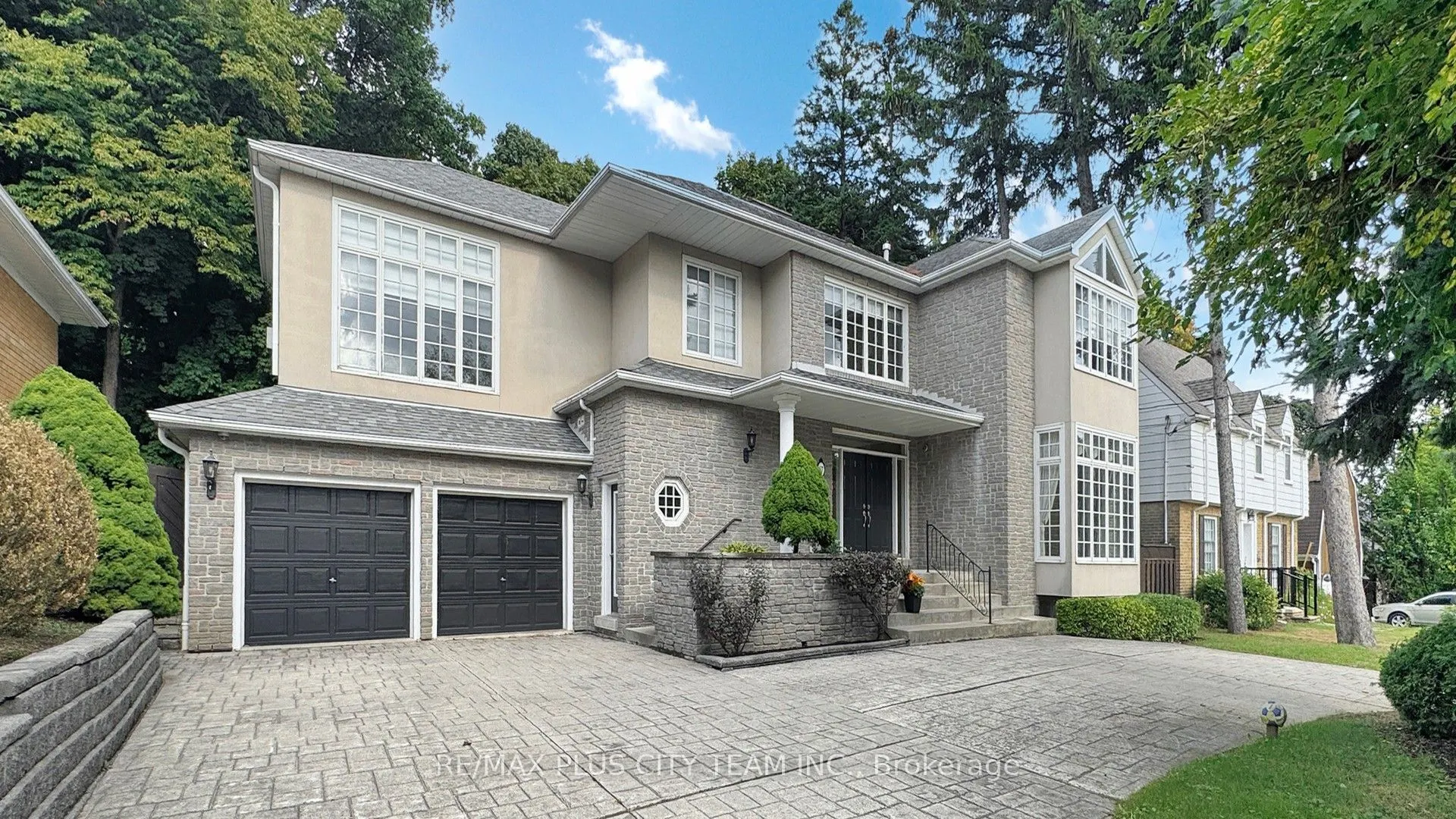 67 Agincourt Drive