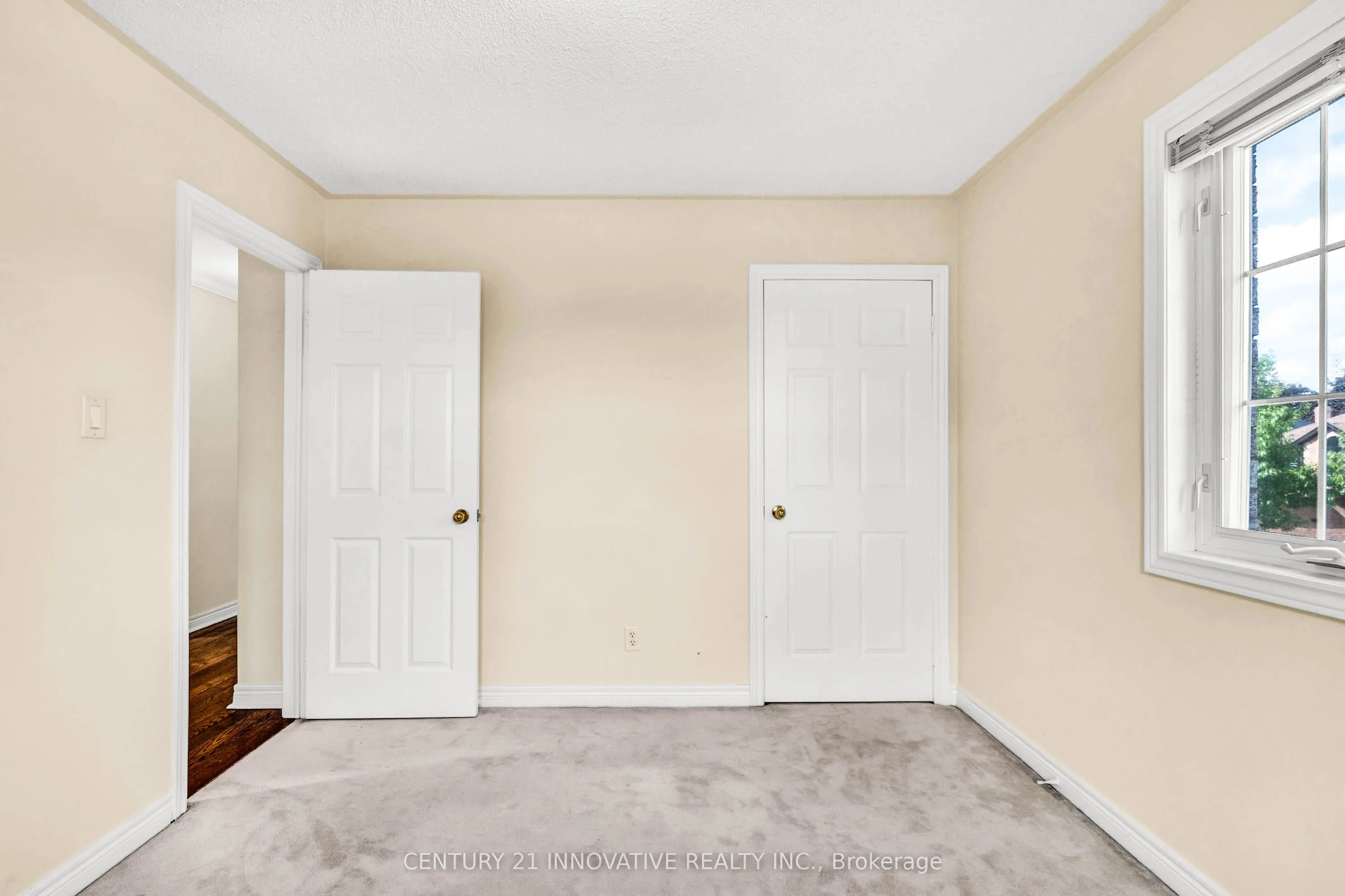 2476 Linwood Street