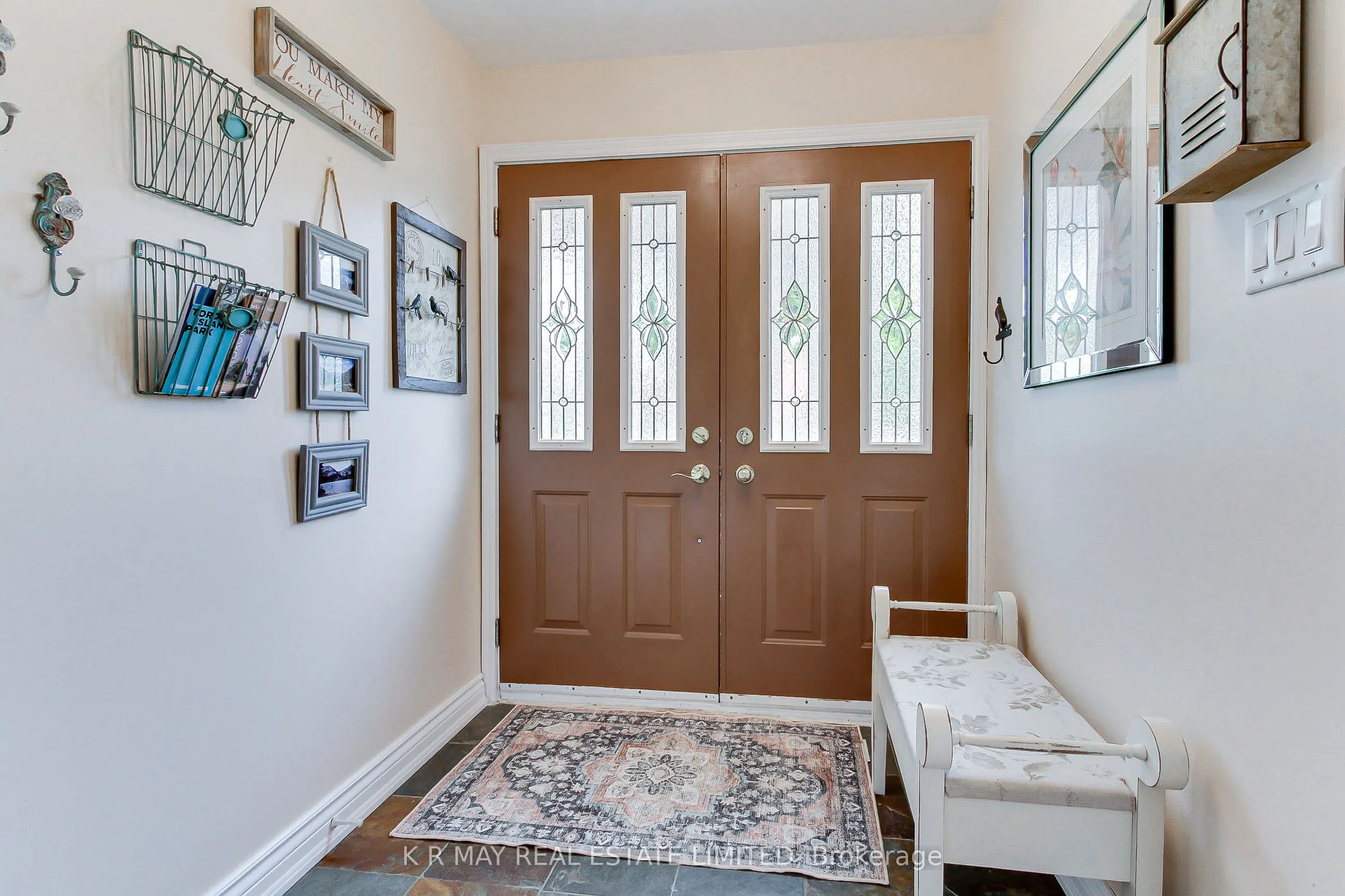 4 Mayhill Crescent