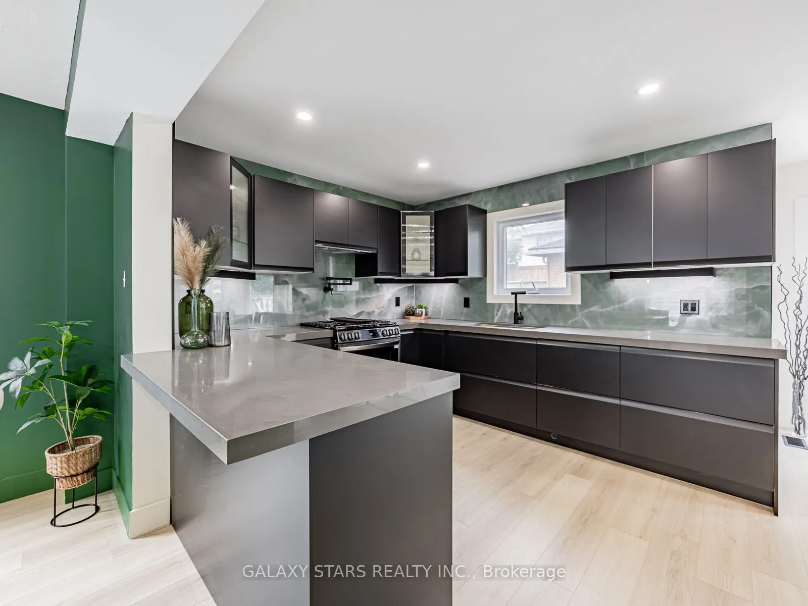 41 Jason Drive