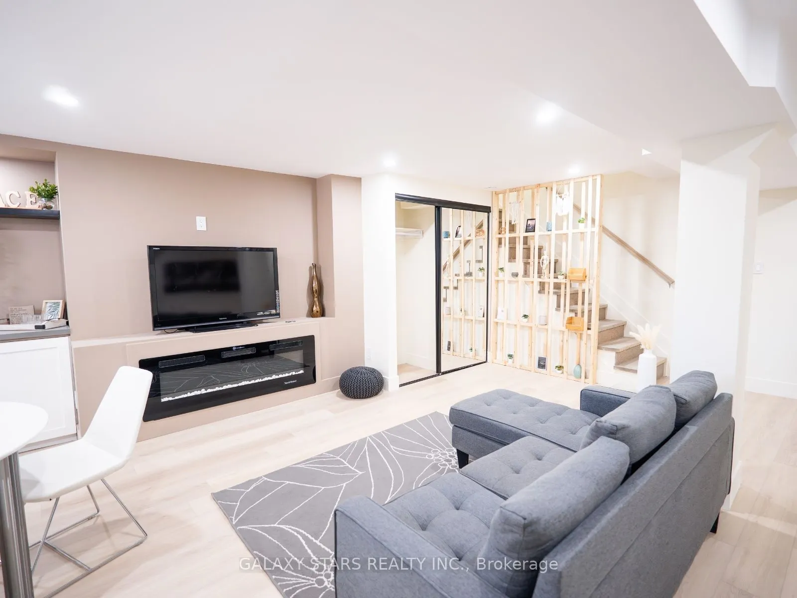 41 Jason Drive