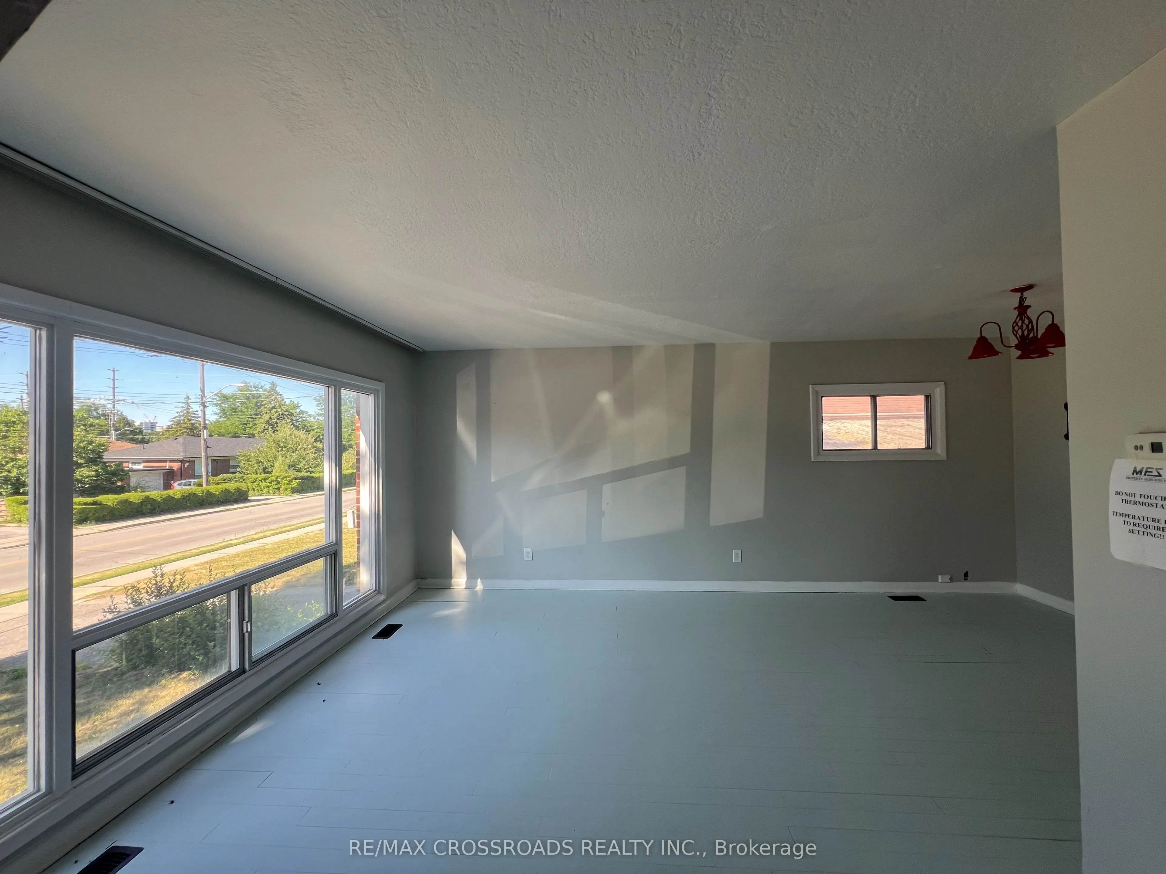 6 Seminole Avenue