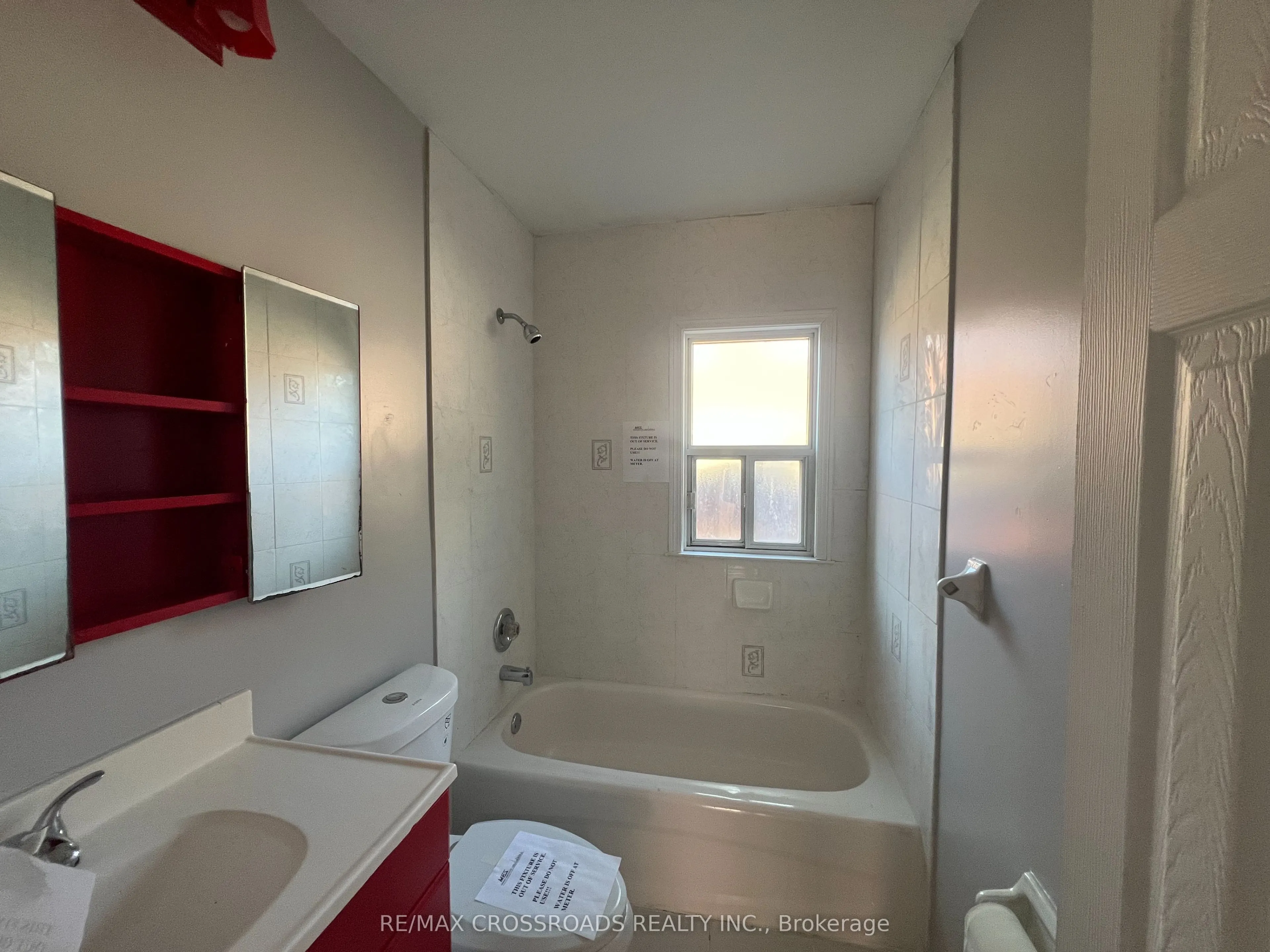 6 Seminole Avenue