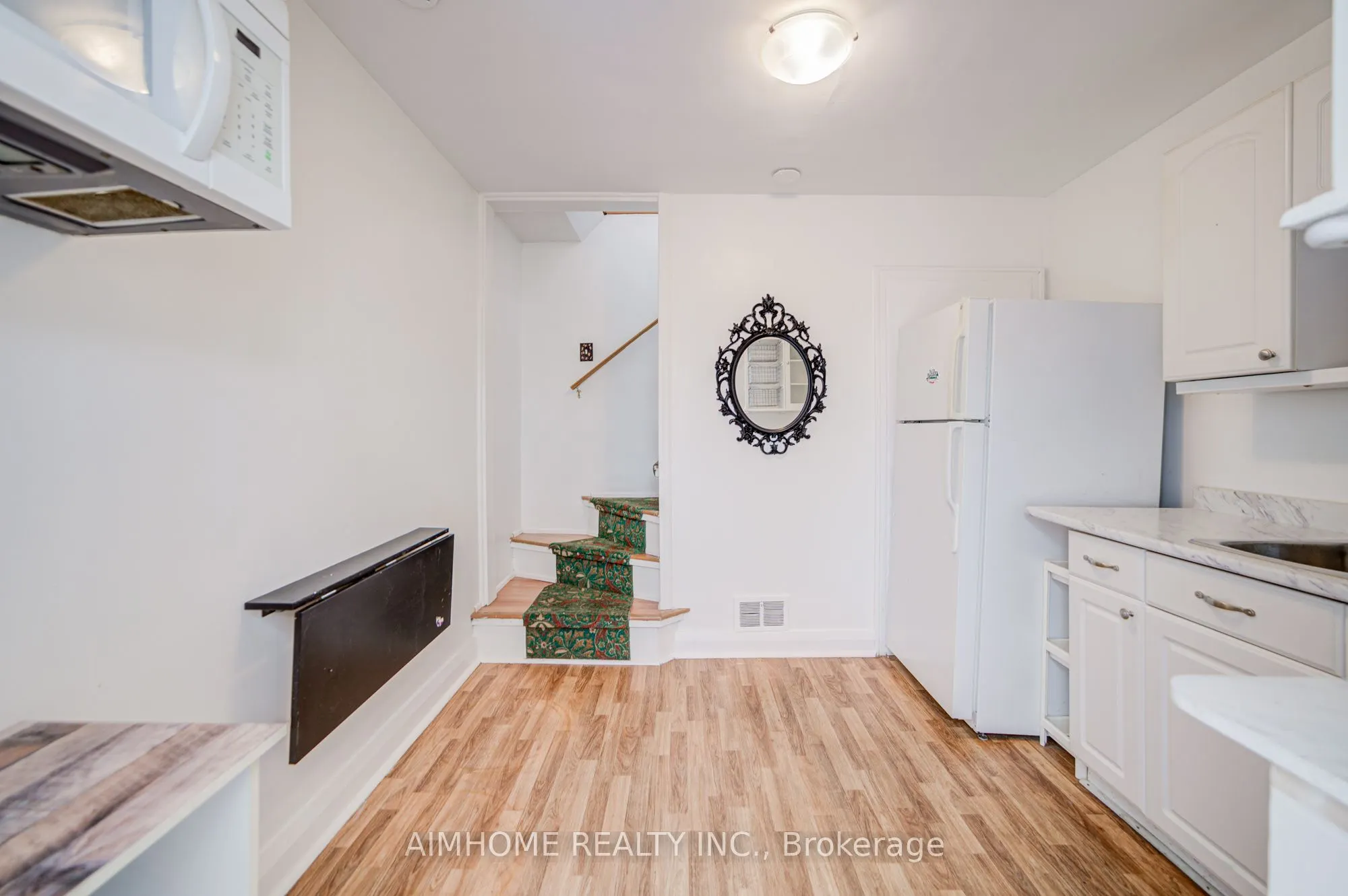 5 Macey Avenue