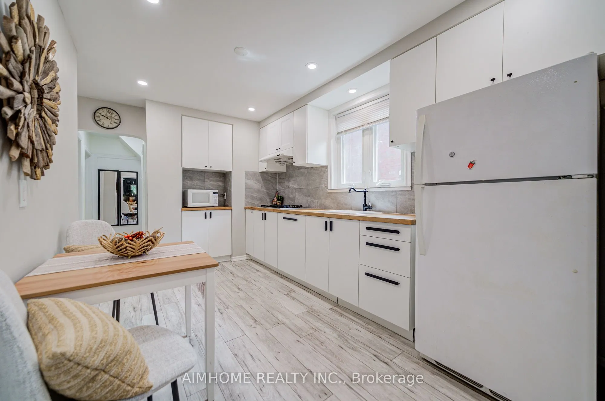 5 Macey Avenue
