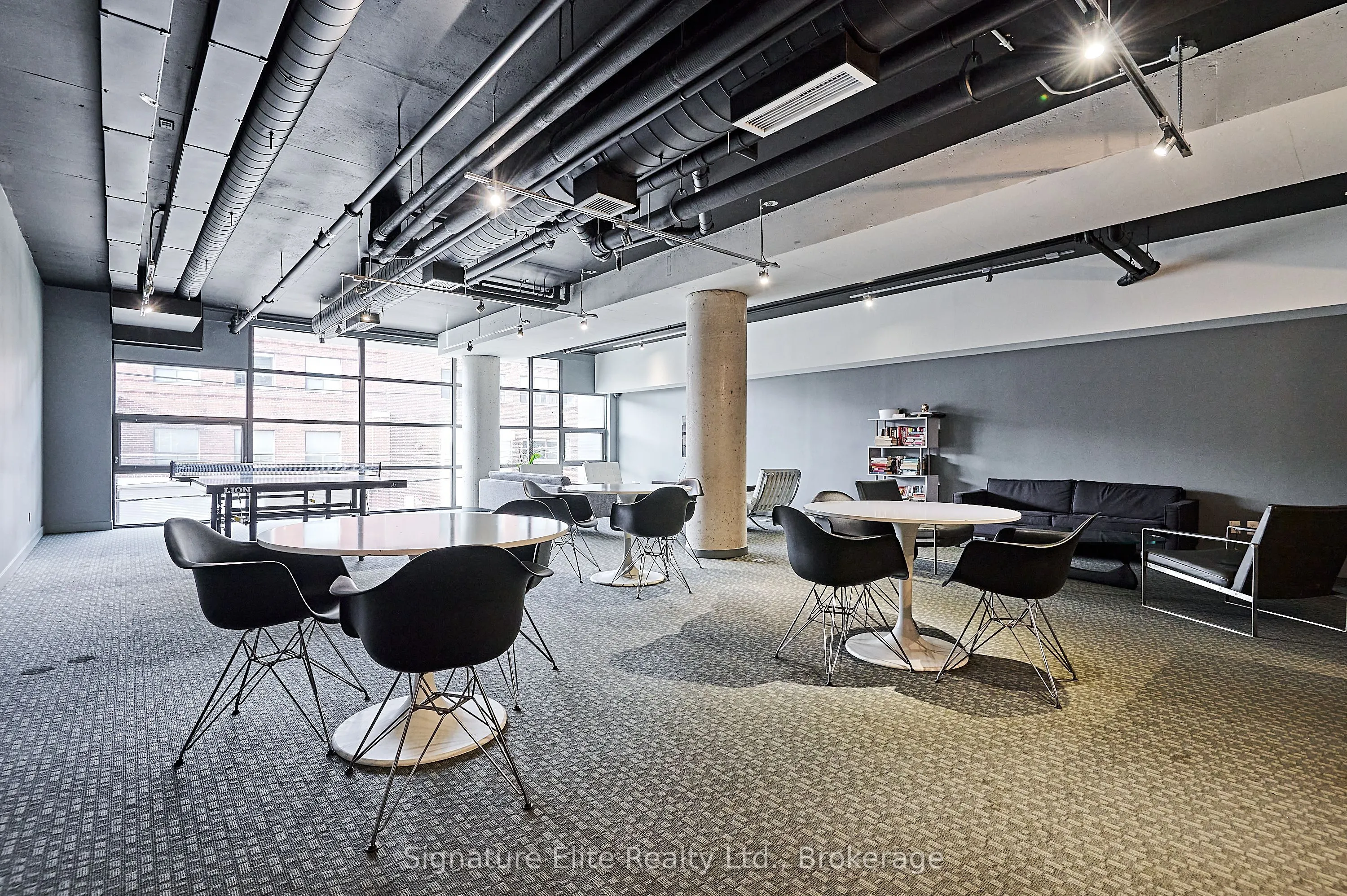 319 Carlaw Avenue, #1006