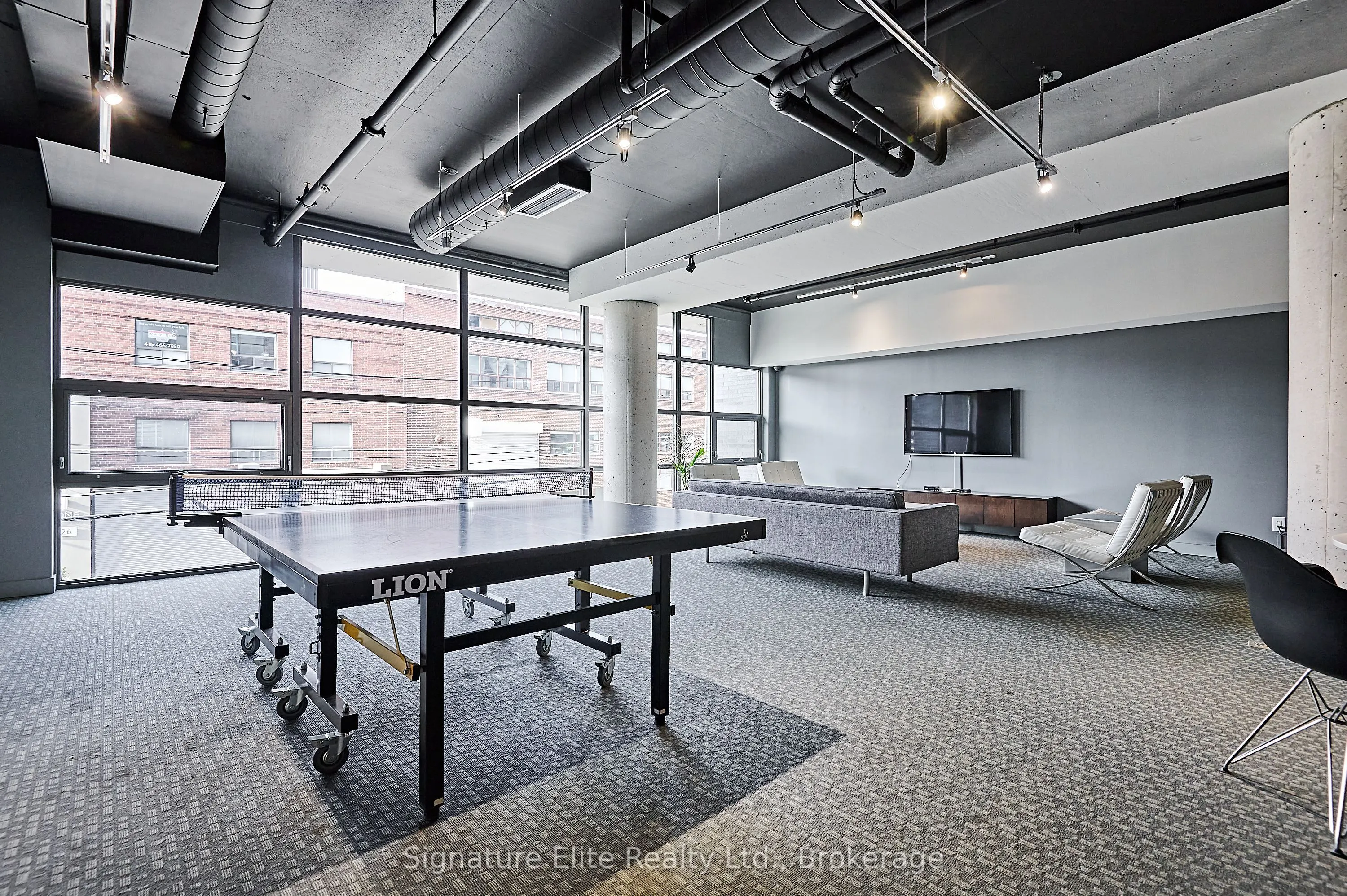 319 Carlaw Avenue, #1006