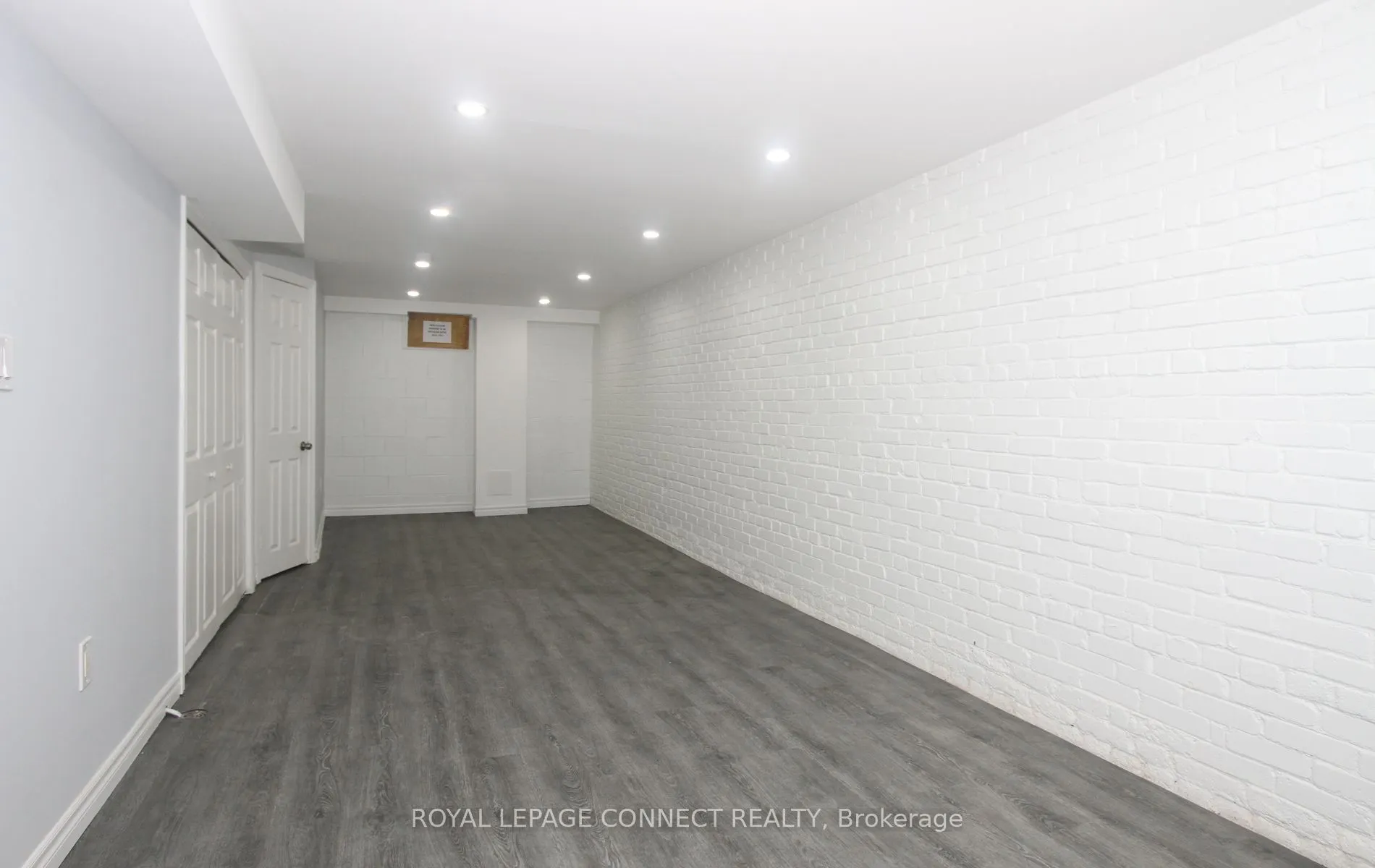 1229A Woodbine (Lower) Avenue