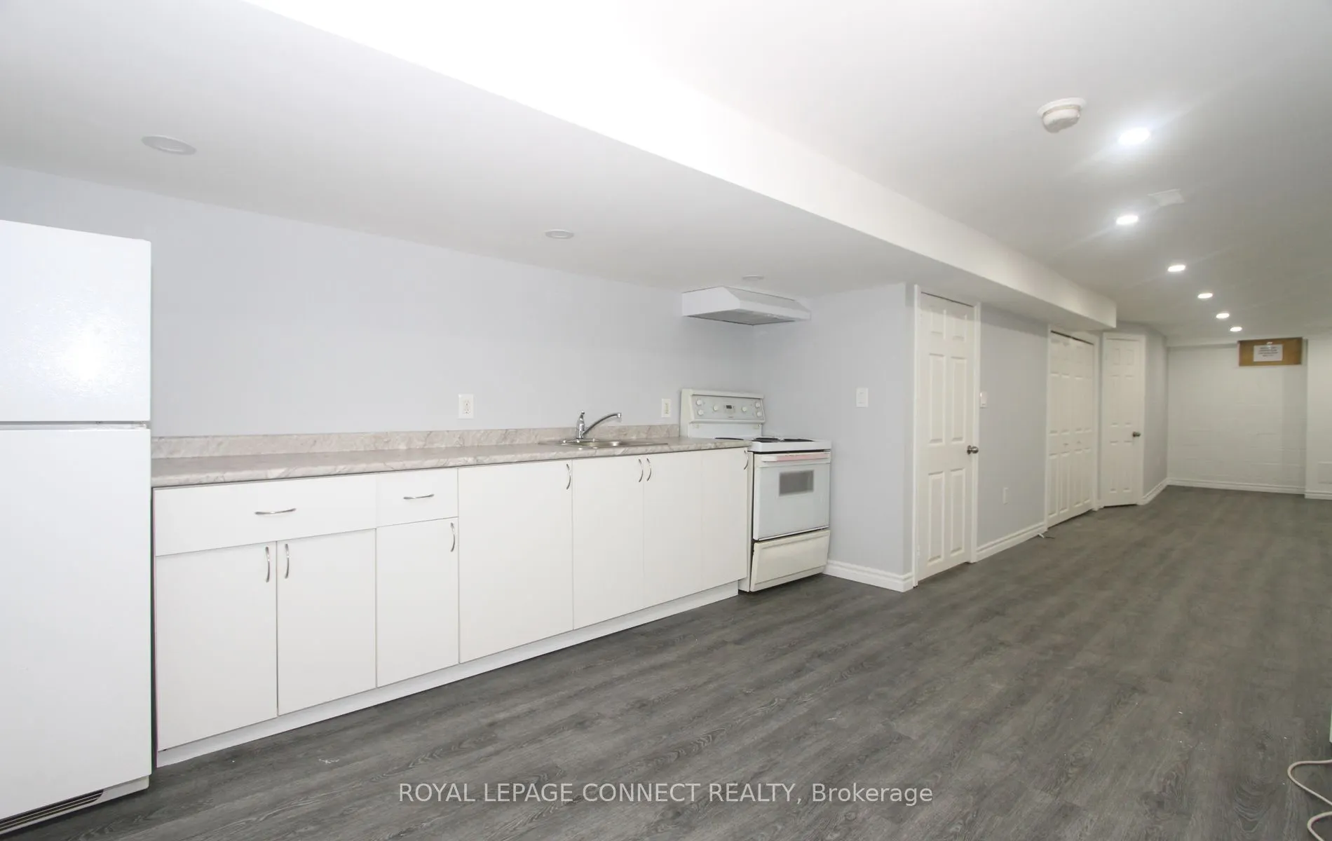 1229A Woodbine (Lower) Avenue