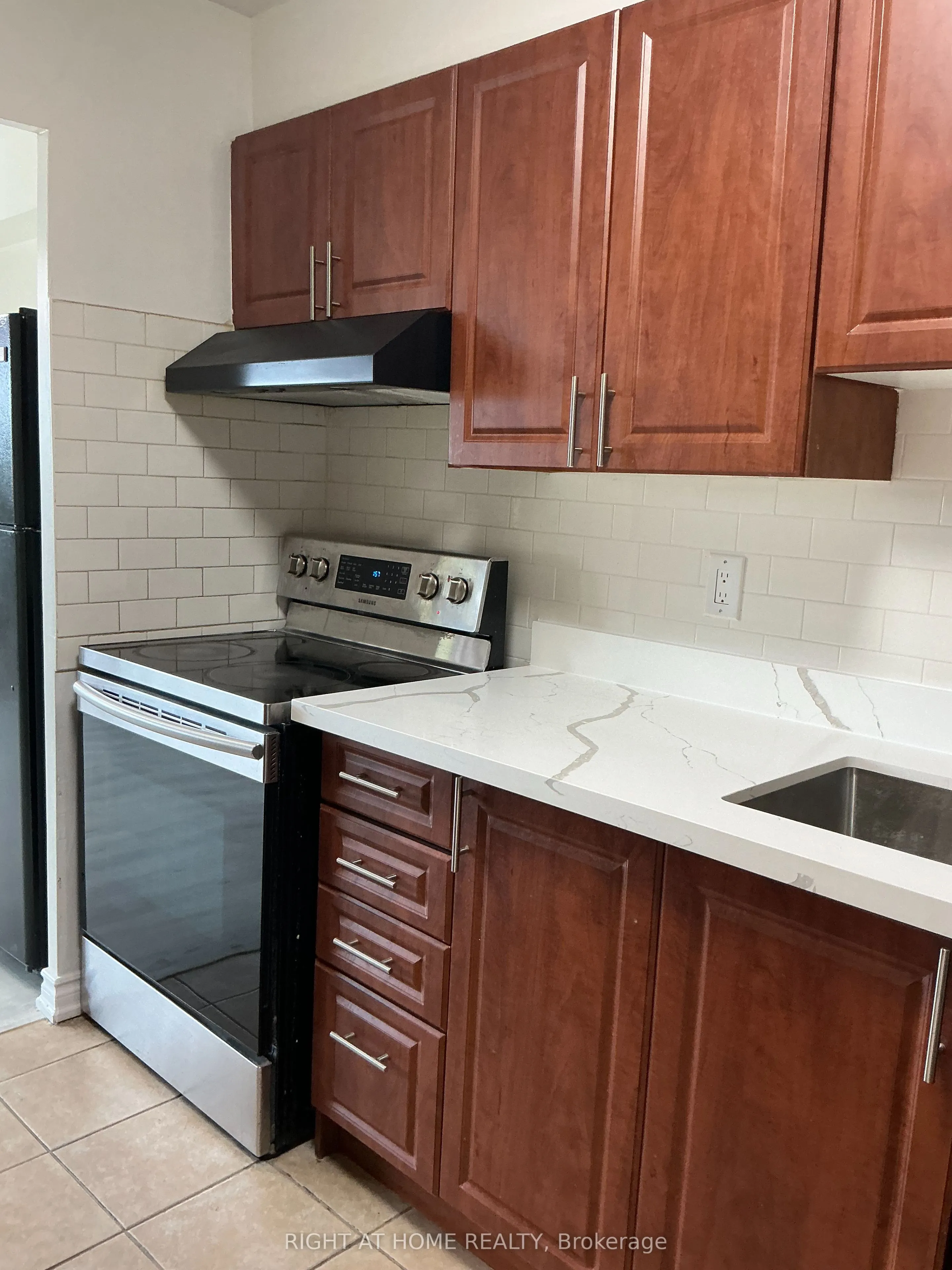 5 Massey Square, #717