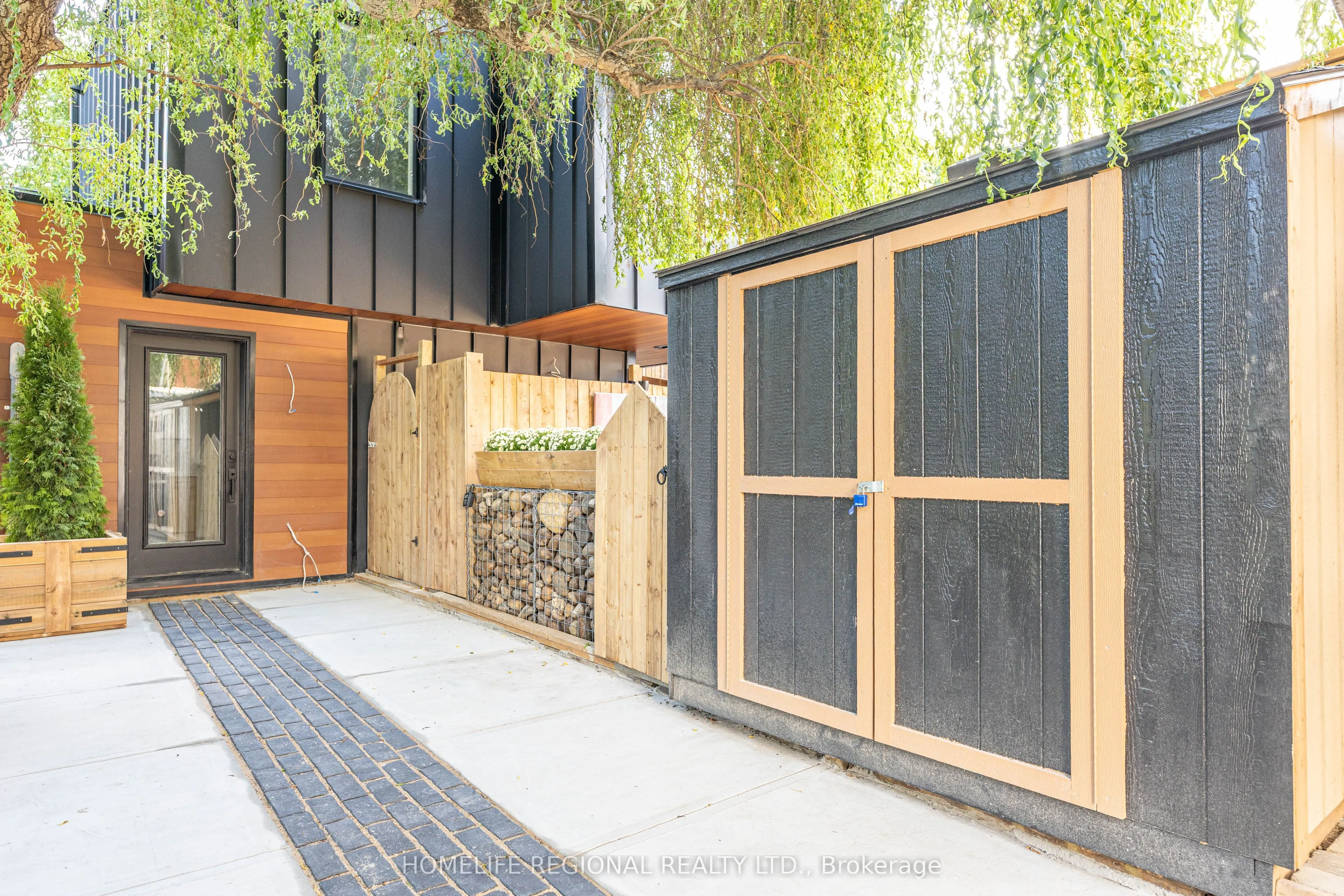 5 Edgewood Gardens, #Garden Suite