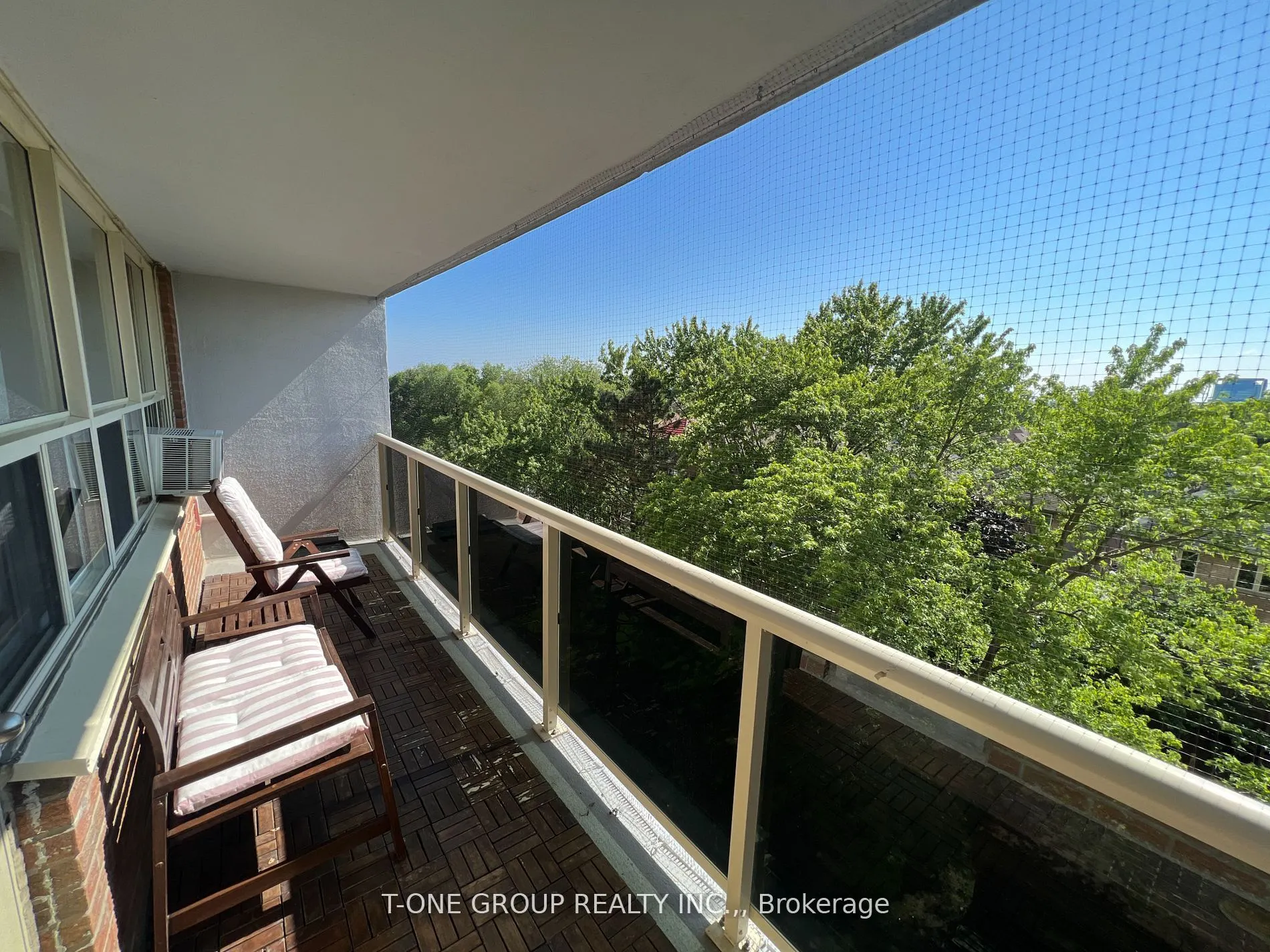 270 Palmdale Drive, #610